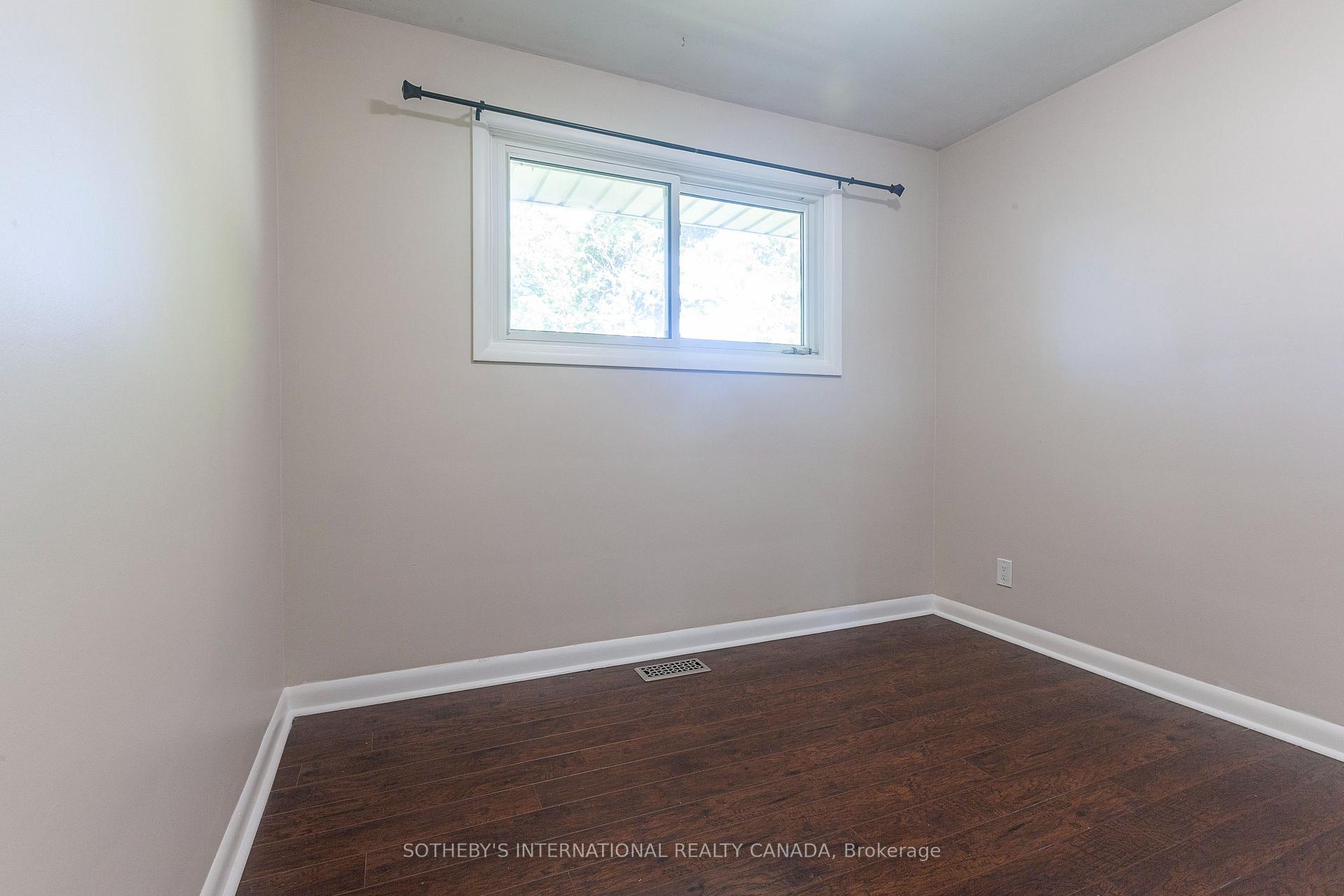 Photo 31 of 1461 Moss Glen Road, Burlington, Mountainside — HOMEH