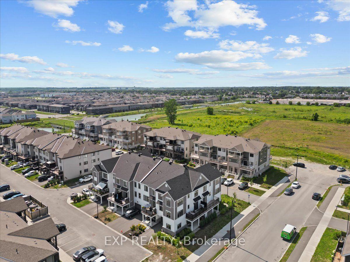 Photo 38 of 293 Anyolite Private, Ottawa, Barrhaven - Heritage Park — HOMEH