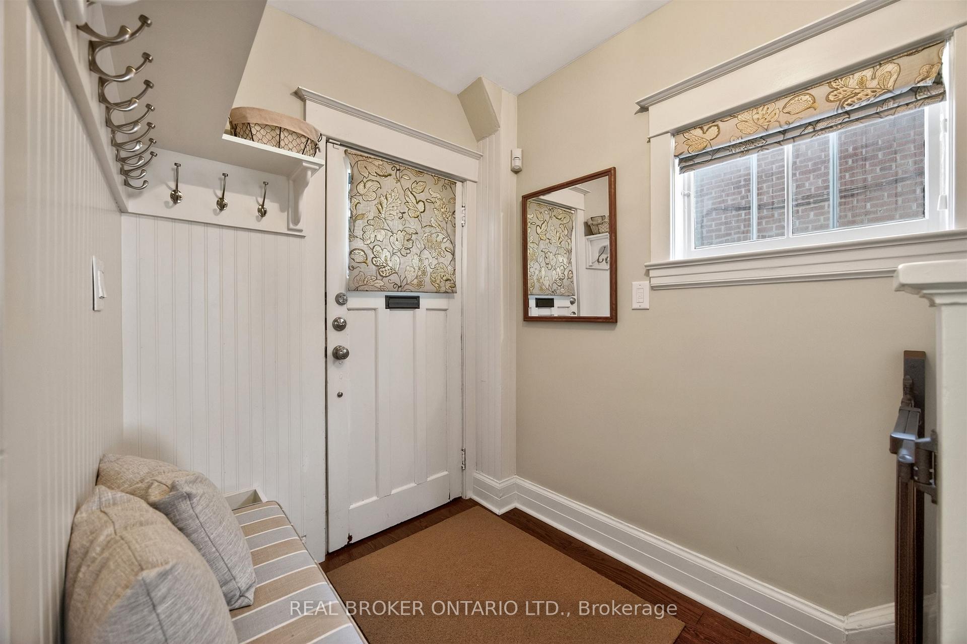 Photo 19 of 23 Second Street, Etobicoke, New Toronto — HOMEH