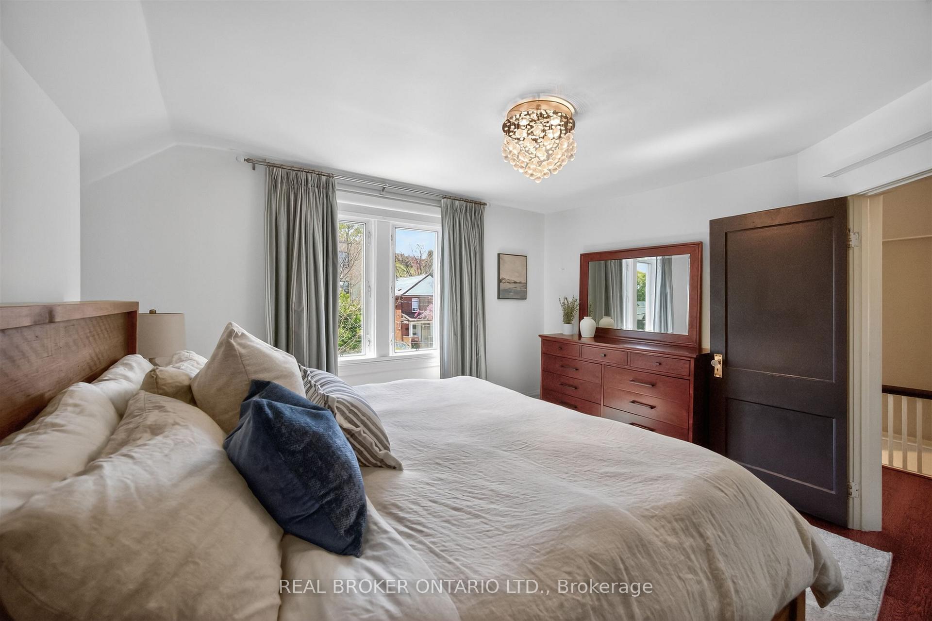 Photo 22 of 23 Second Street, Etobicoke, New Toronto — HOMEH
