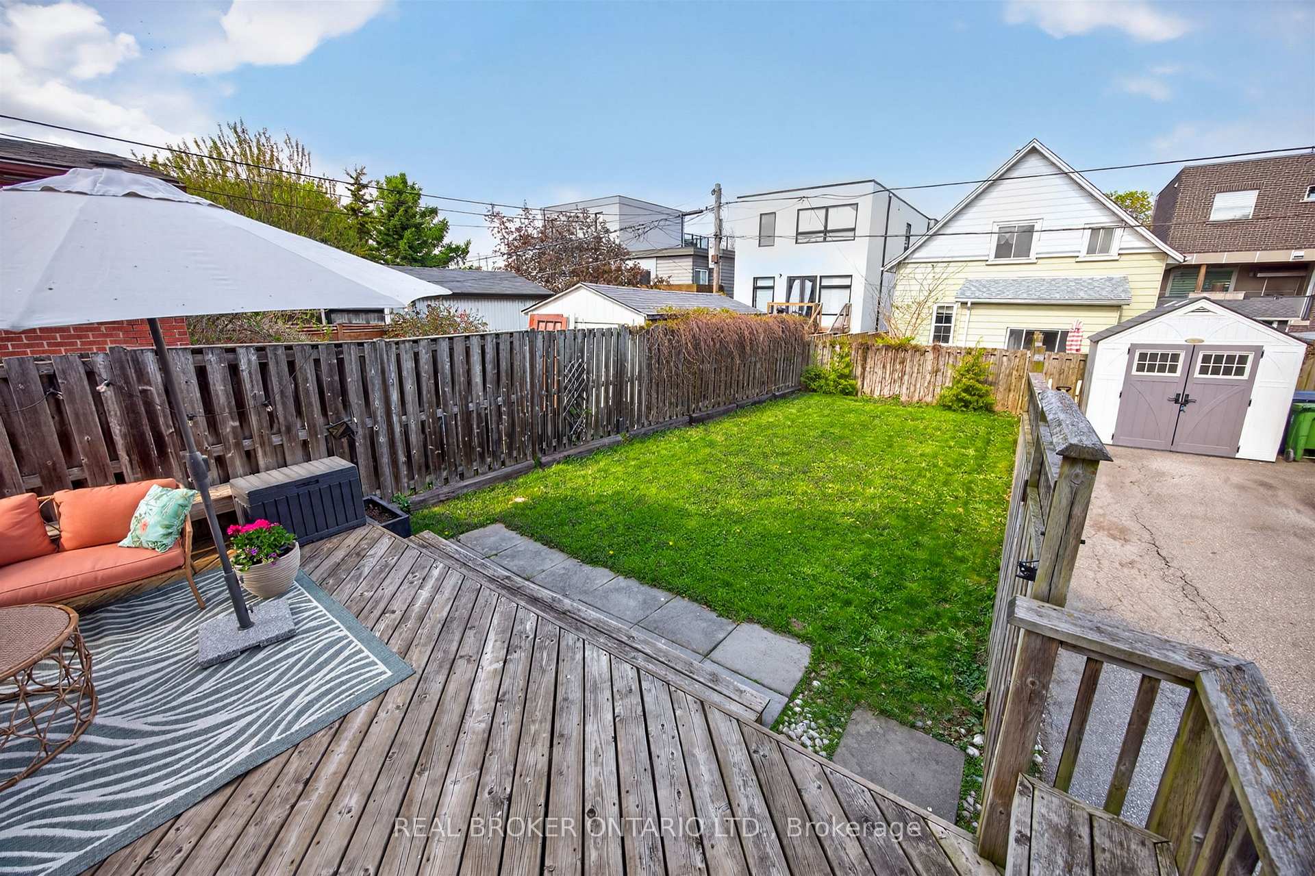 Photo 36 of 23 Second Street, Etobicoke, New Toronto — HOMEH