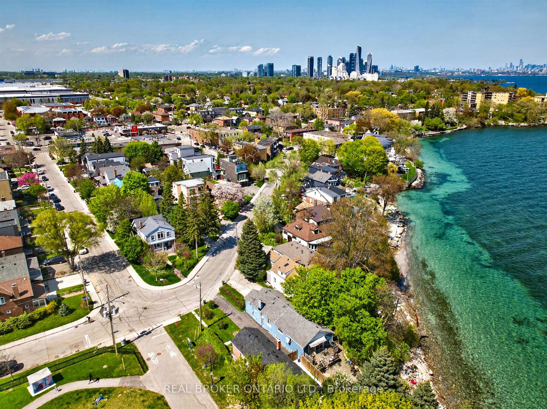 Photo 42 of 23 Second Street, Etobicoke, New Toronto — HOMEH