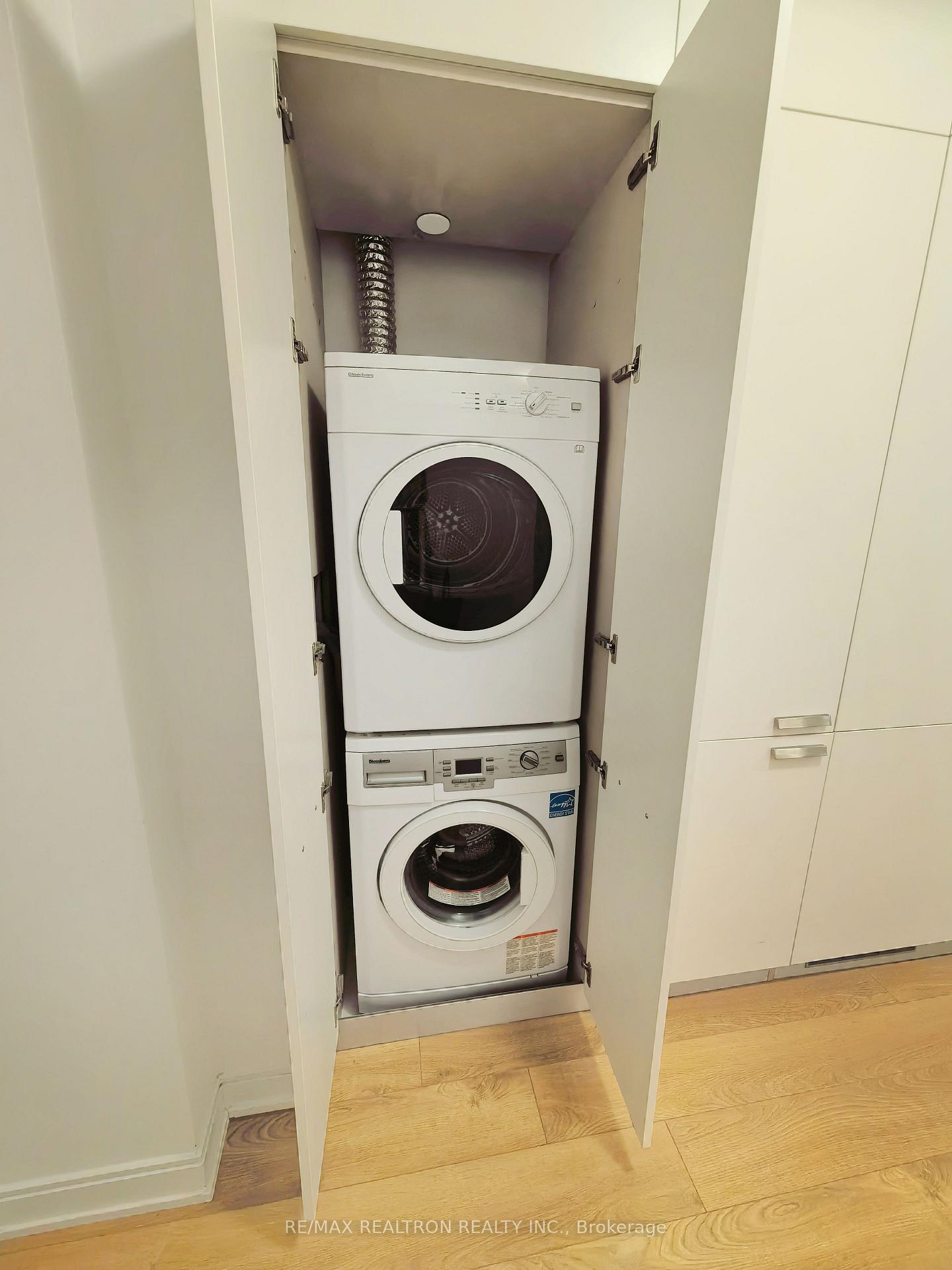 Photo 10 of Unit 2607, 50 Charles Street E, Toronto, Church-Yonge Corridor — HOMEH