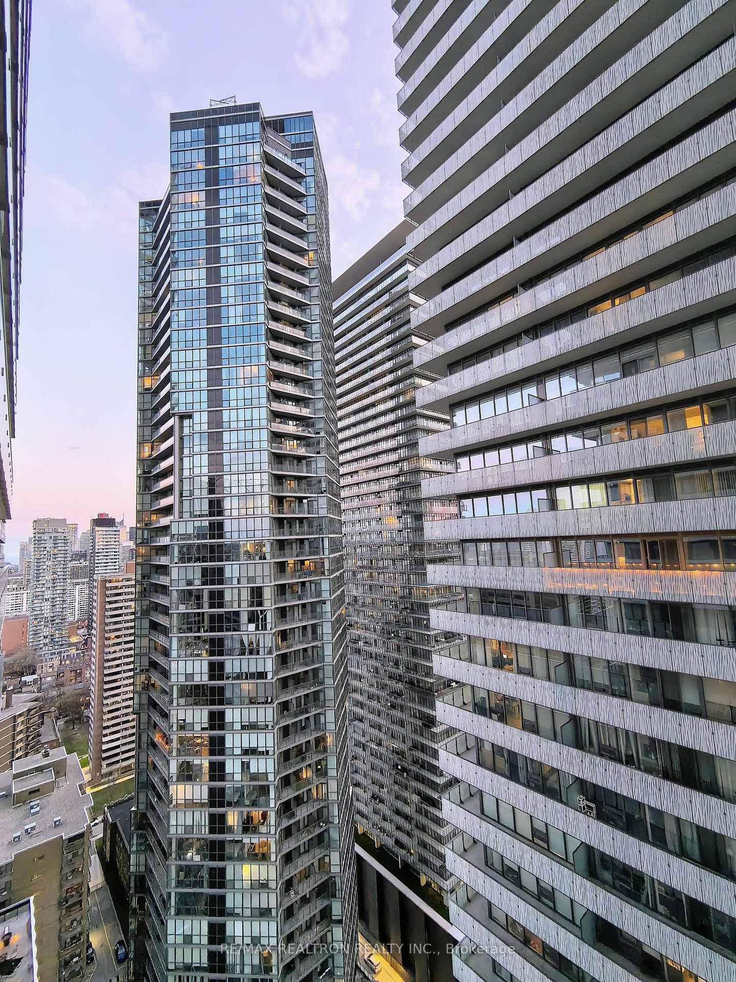 Photo 22 of Unit 2607, 50 Charles Street E, Toronto, Church-Yonge Corridor — HOMEH