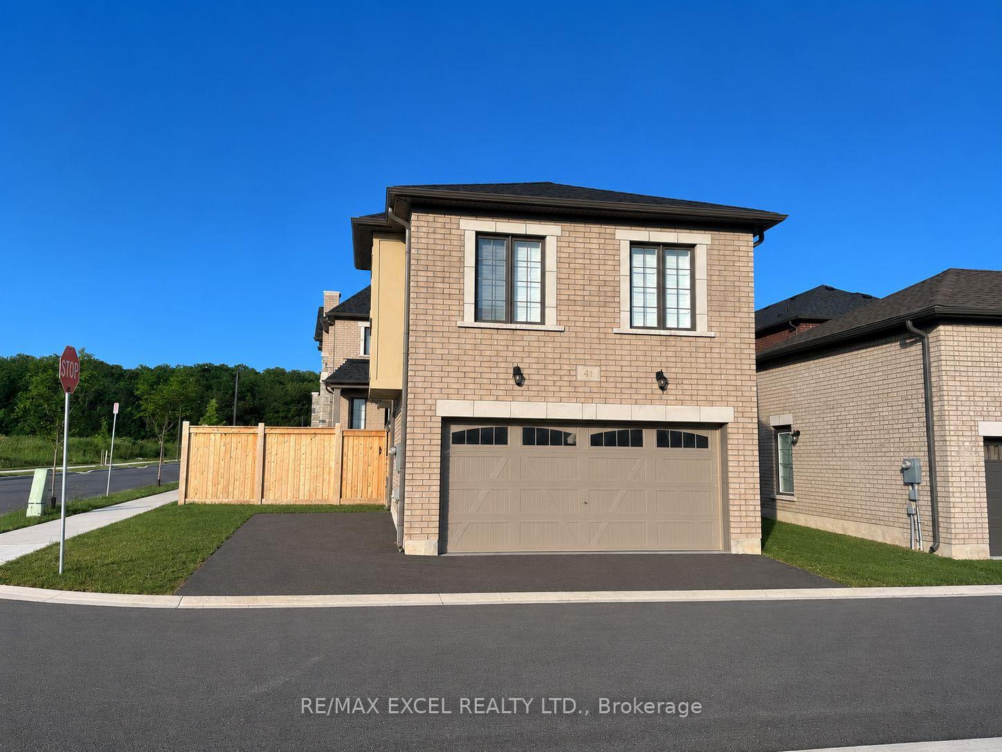 Photo 1 of Unit Coach House, 41 John Rolph Street, Markham, Cornell — HOMEH