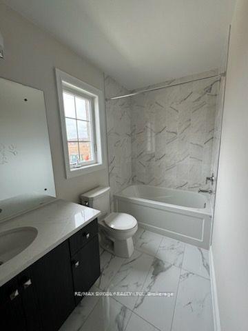 Photo 5 of Unit Coach House, 41 John Rolph Street, Markham, Cornell — HOMEH