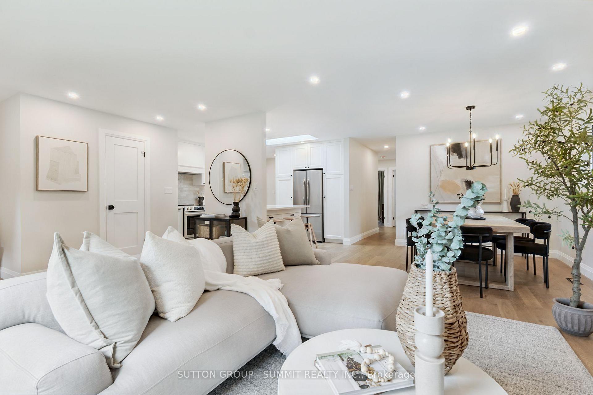 Photo 7 of 1414 Dewbourne Crescent, Burlington, Palmer — HOMEH