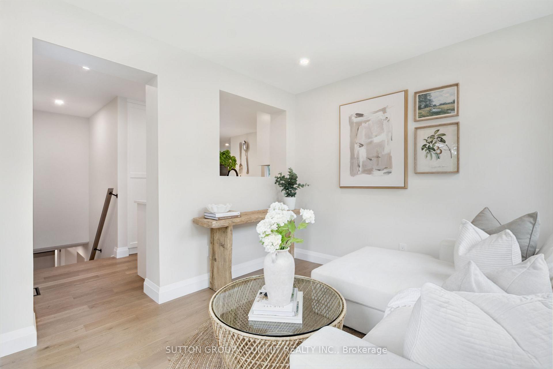 Photo 17 of 1414 Dewbourne Crescent, Burlington, Palmer — HOMEH