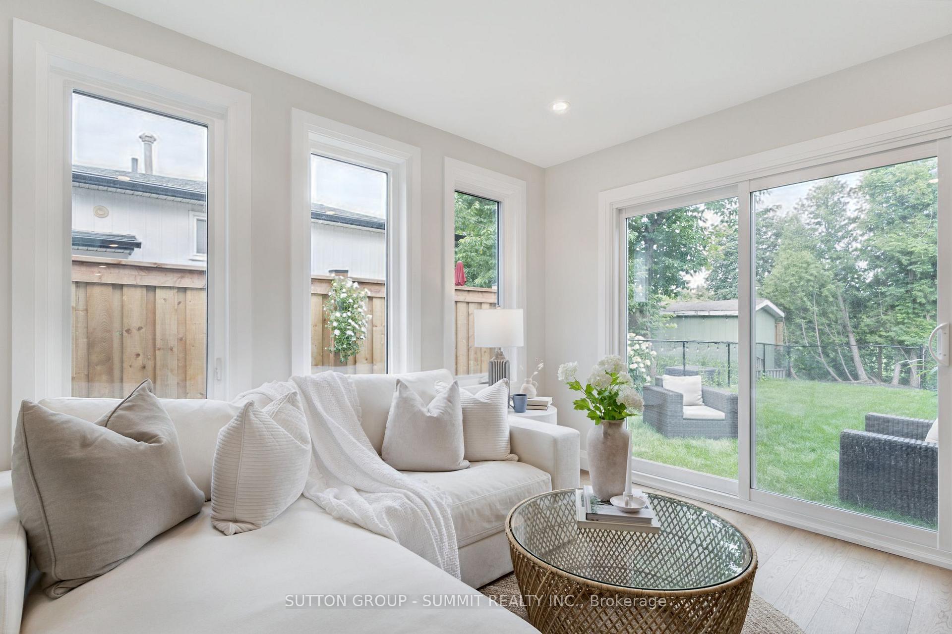 Photo 18 of 1414 Dewbourne Crescent, Burlington, Palmer — HOMEH
