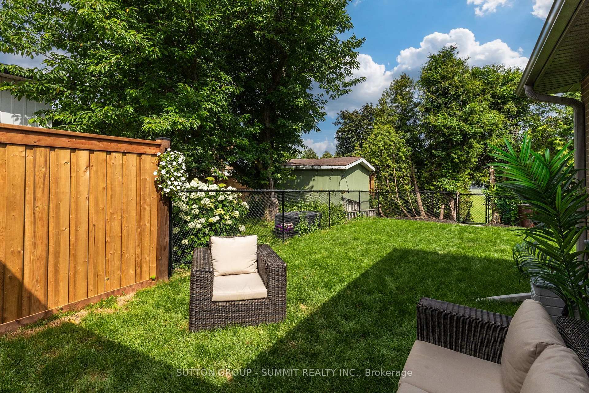 Photo 36 of 1414 Dewbourne Crescent, Burlington, Palmer — HOMEH