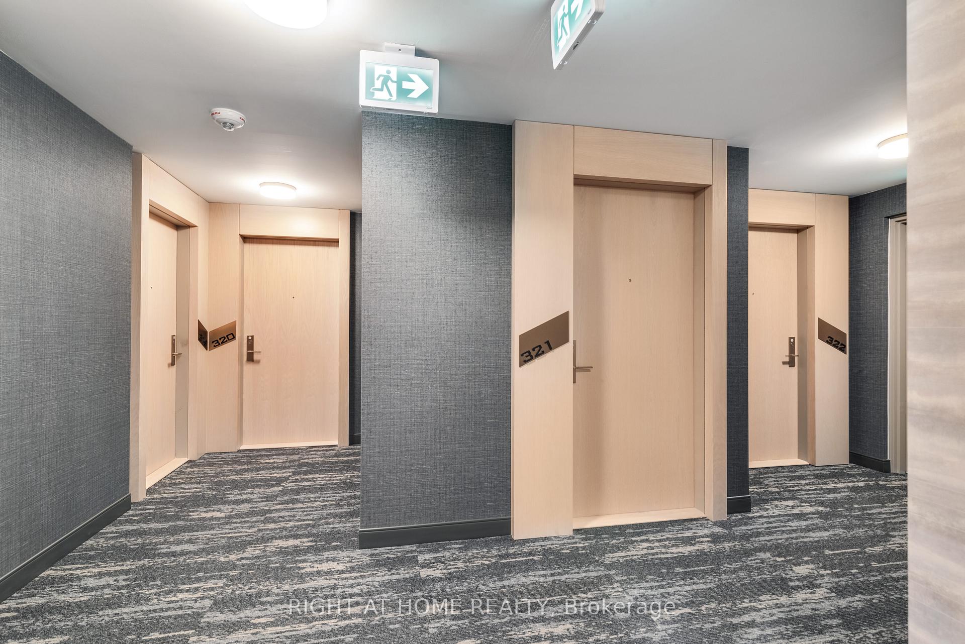 Photo 8 of Unit 320, 77 Mutual Street, Toronto, Church-Yonge Corridor — HOMEH