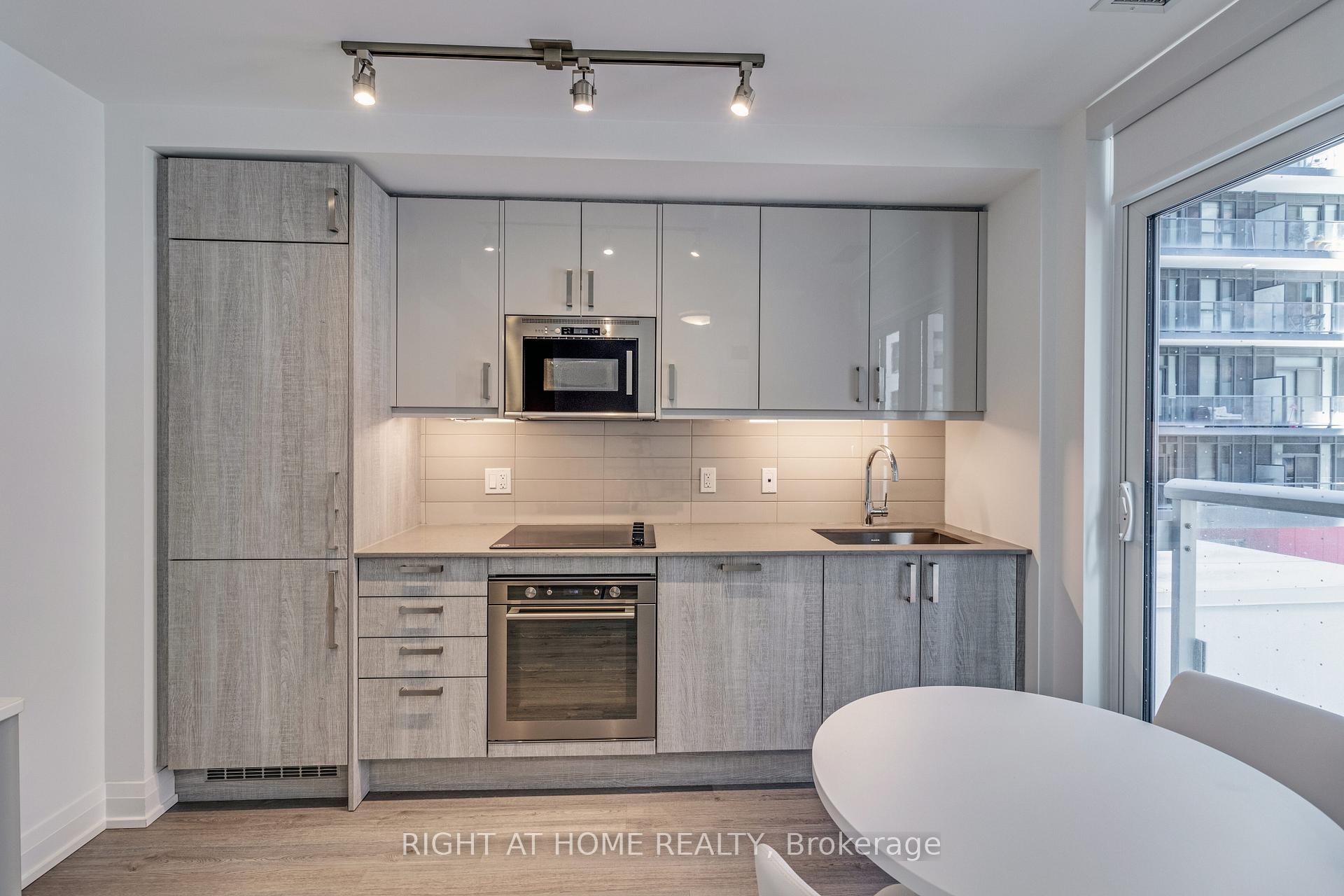 Photo 16 of Unit 320, 77 Mutual Street, Toronto, Church-Yonge Corridor — HOMEH