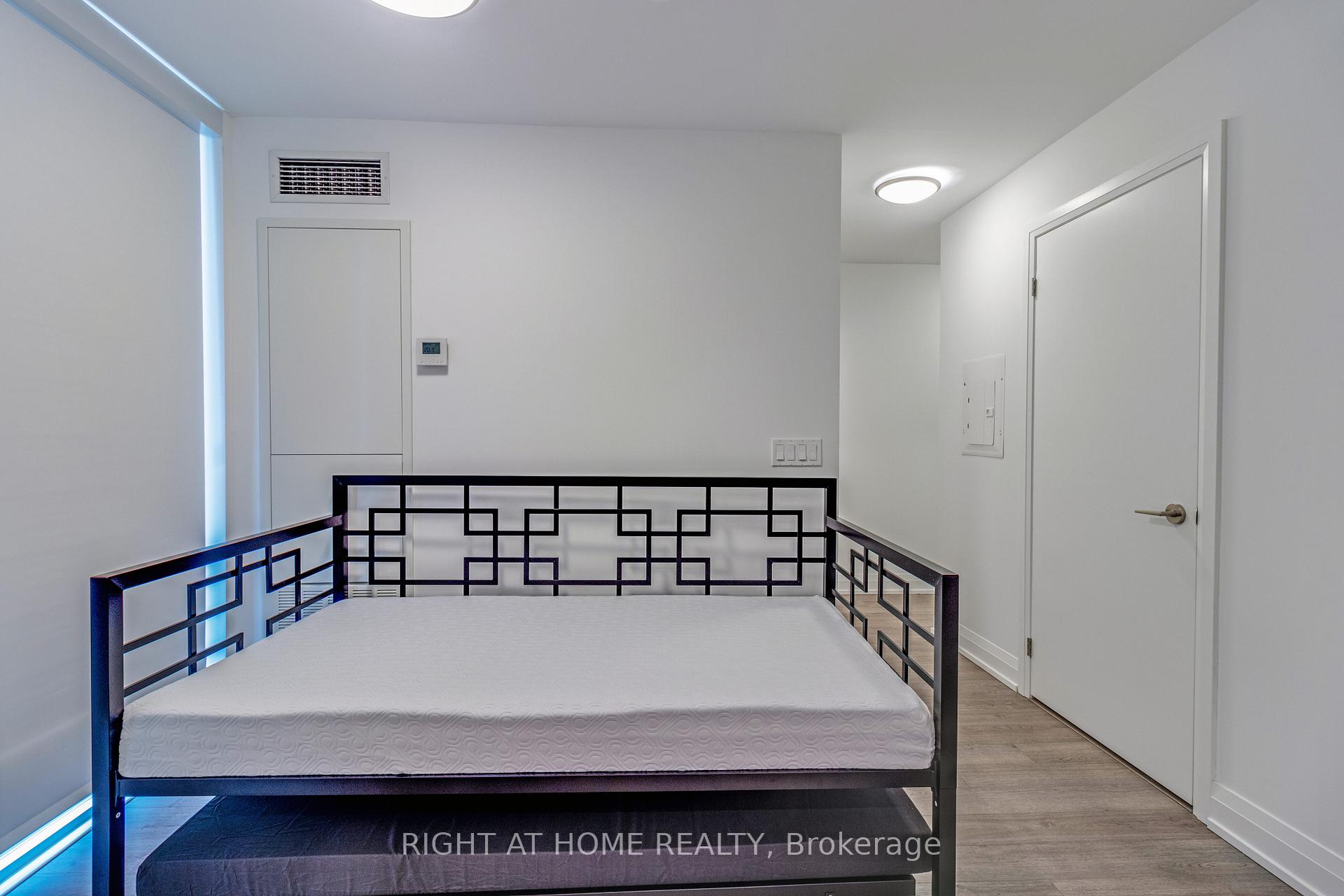 Photo 19 of Unit 320, 77 Mutual Street, Toronto, Church-Yonge Corridor — HOMEH