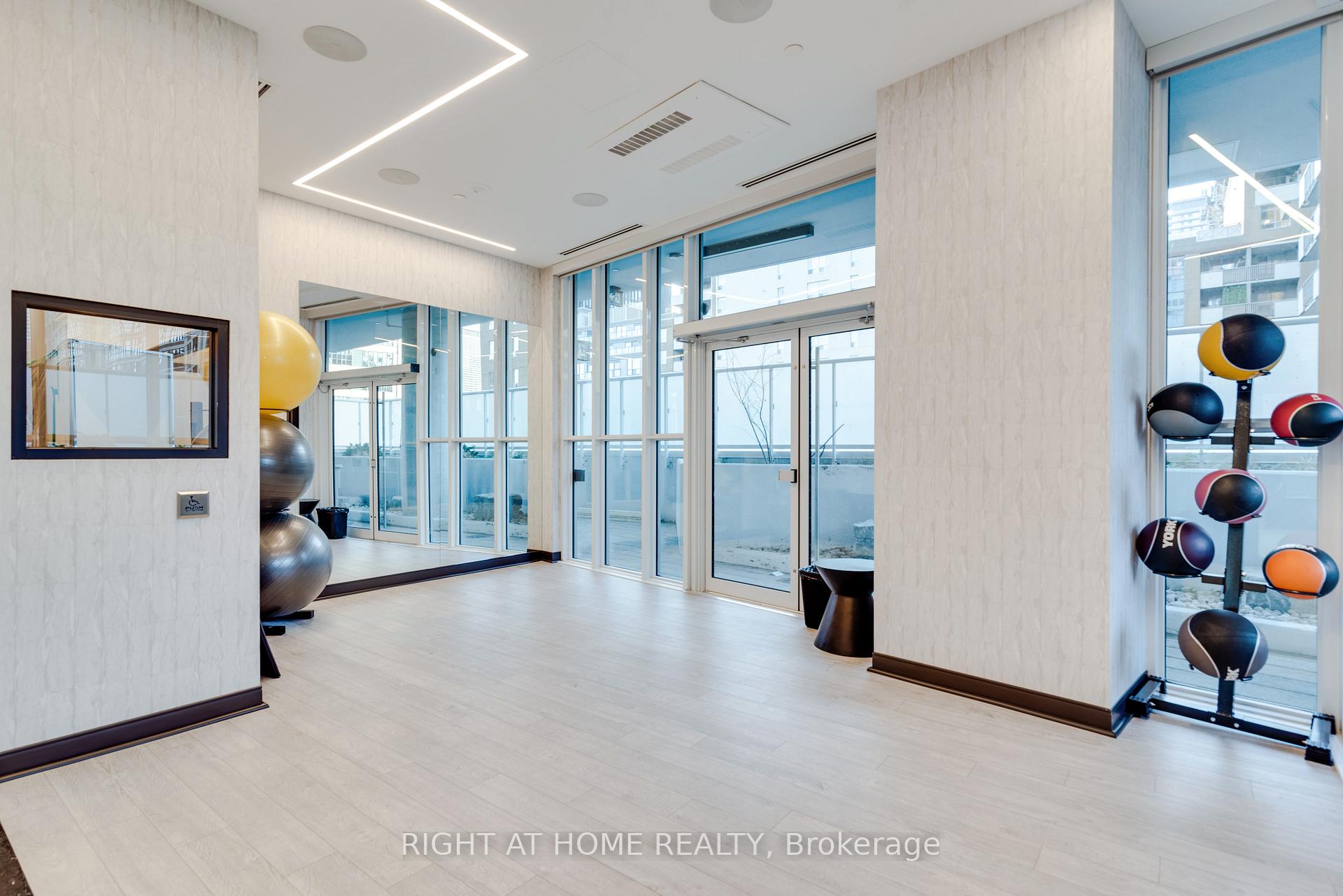 Photo 33 of Unit 320, 77 Mutual Street, Toronto, Church-Yonge Corridor — HOMEH