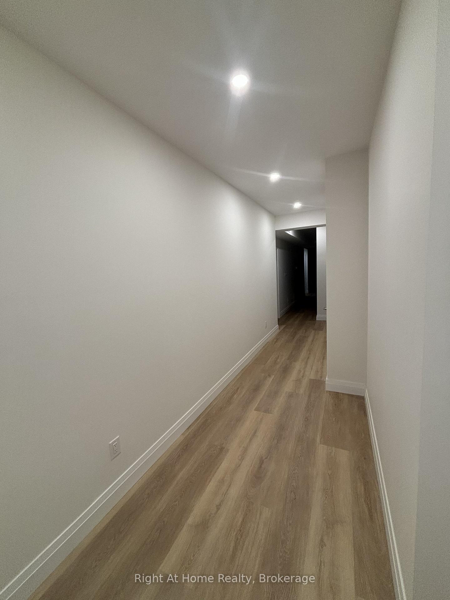 Photo 3 of 576 Guelph Street, Kitchener, Uptown Waterloo/North Ward — HOMEH