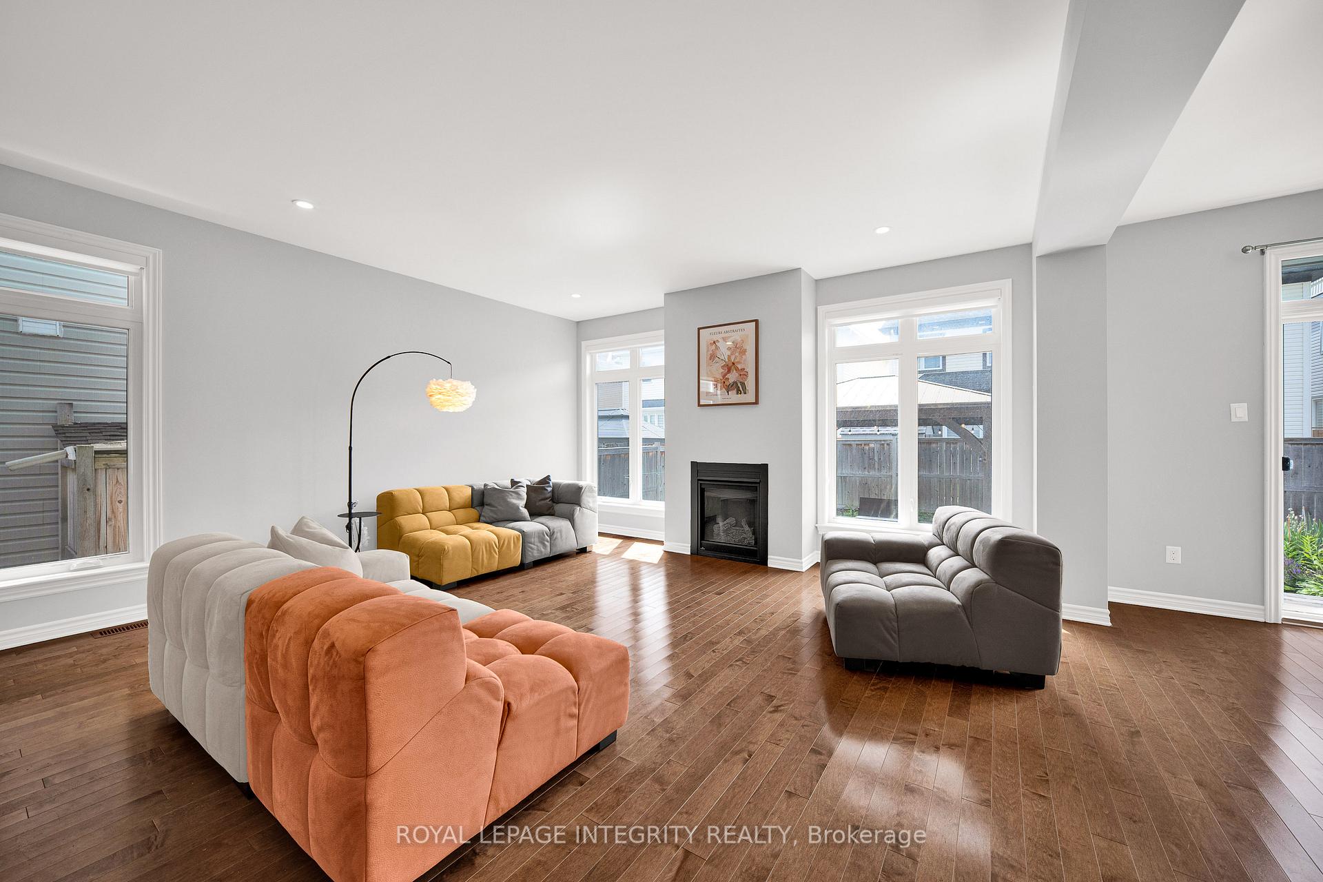 Photo 11 of 573 Egret Way, Ottawa, Barrhaven - Half Moon Bay — HOMEH