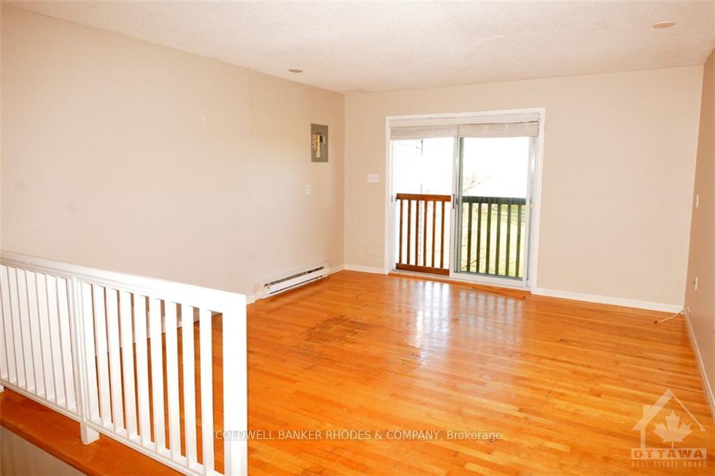 Photo 5 of Unit A, 160 Mafeking Avenue, Ottawa, Manor Park — HOMEH