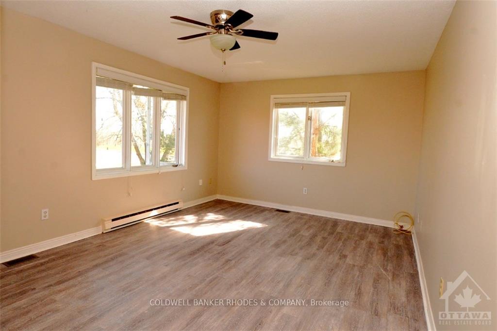 Photo 7 of Unit A, 160 Mafeking Avenue, Ottawa, Manor Park — HOMEH