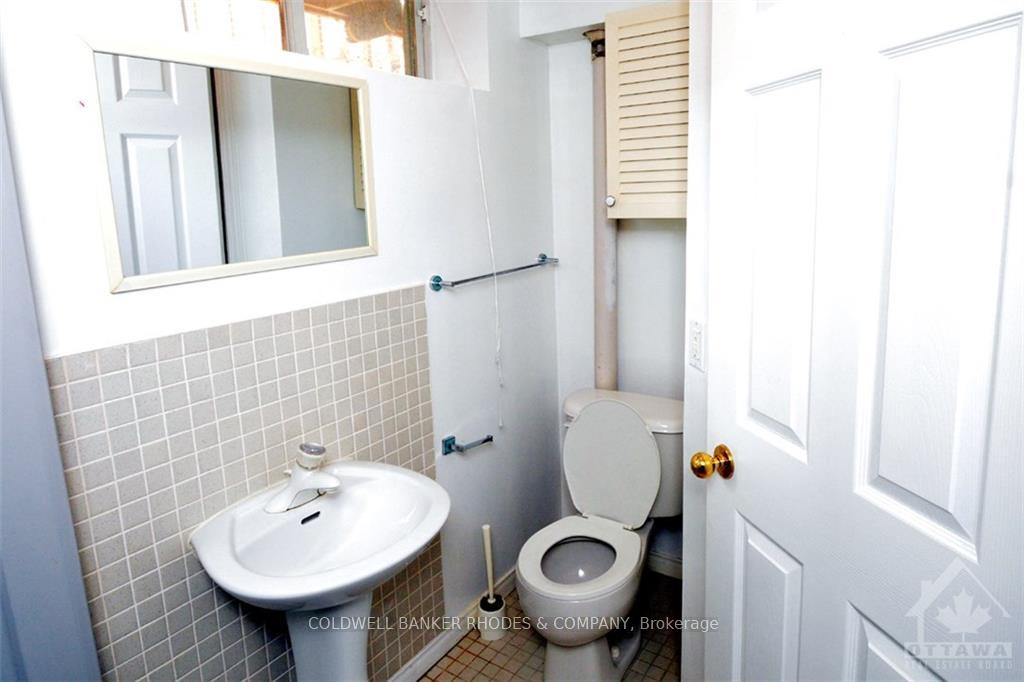 Photo 11 of Unit A, 160 Mafeking Avenue, Ottawa, Manor Park — HOMEH