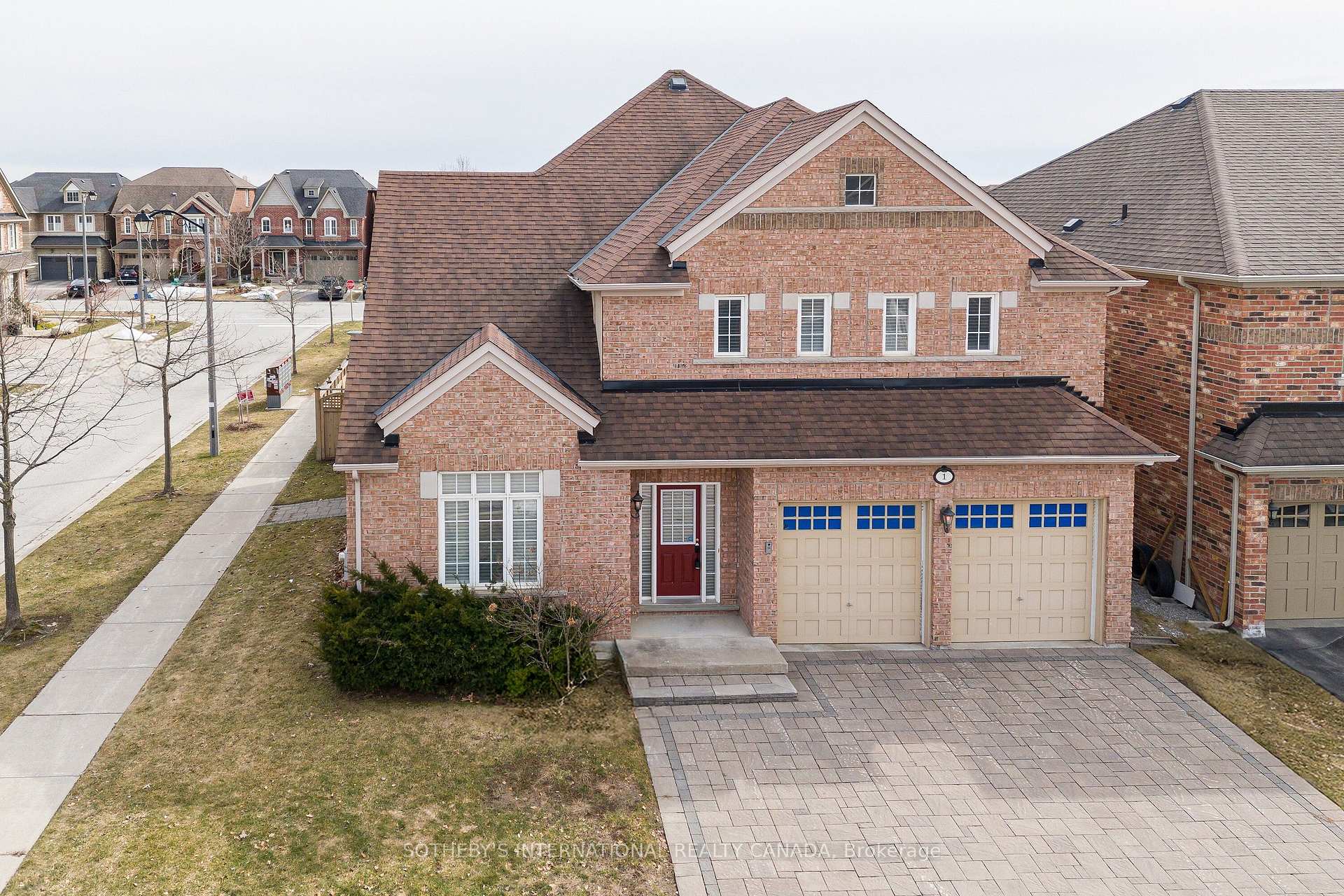 Photo 37 of 1 Herbert Wales Crescent, Markham, Victoria Square — HOMEH