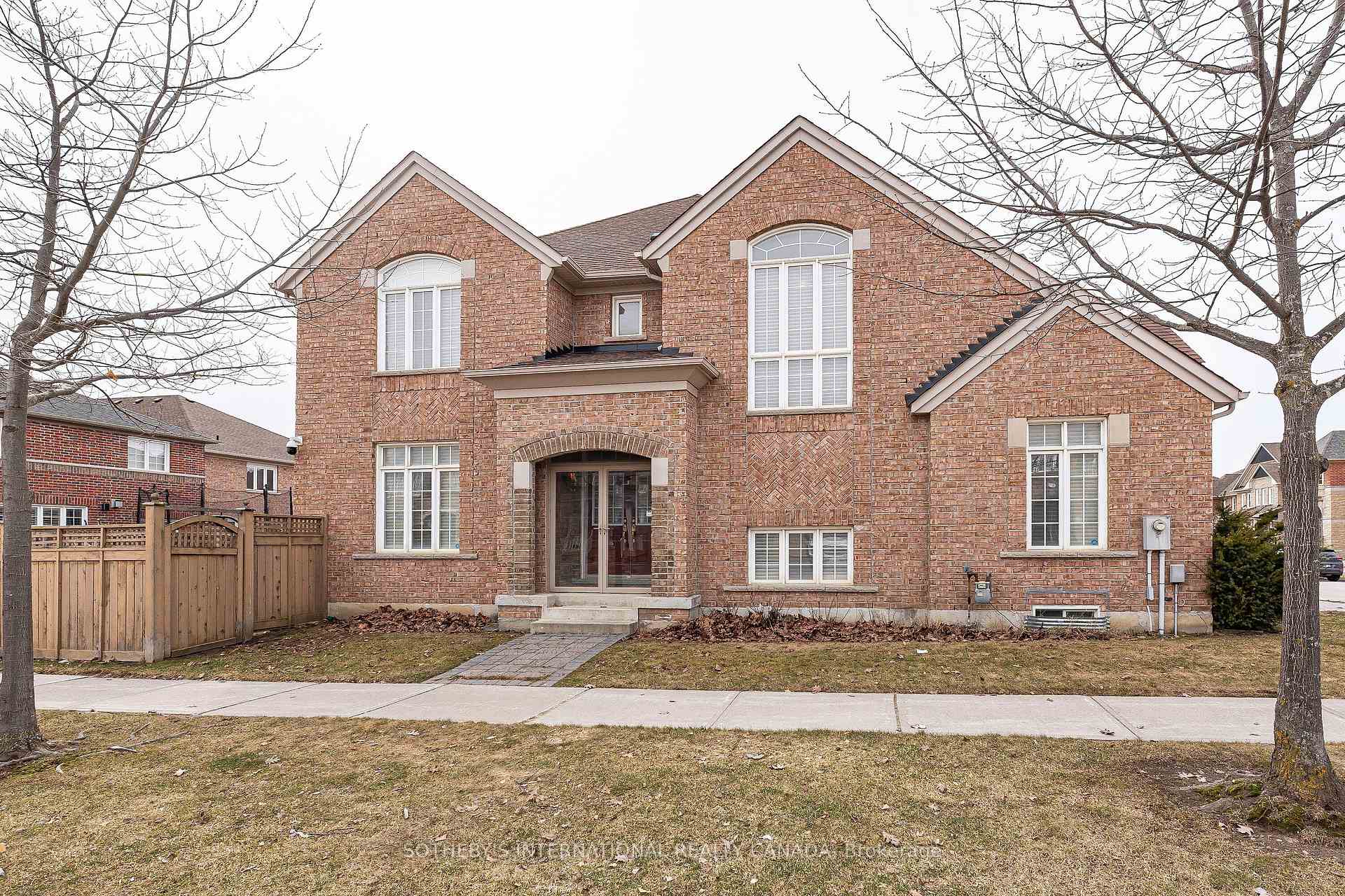 Photo 39 of 1 Herbert Wales Crescent, Markham, Victoria Square — HOMEH