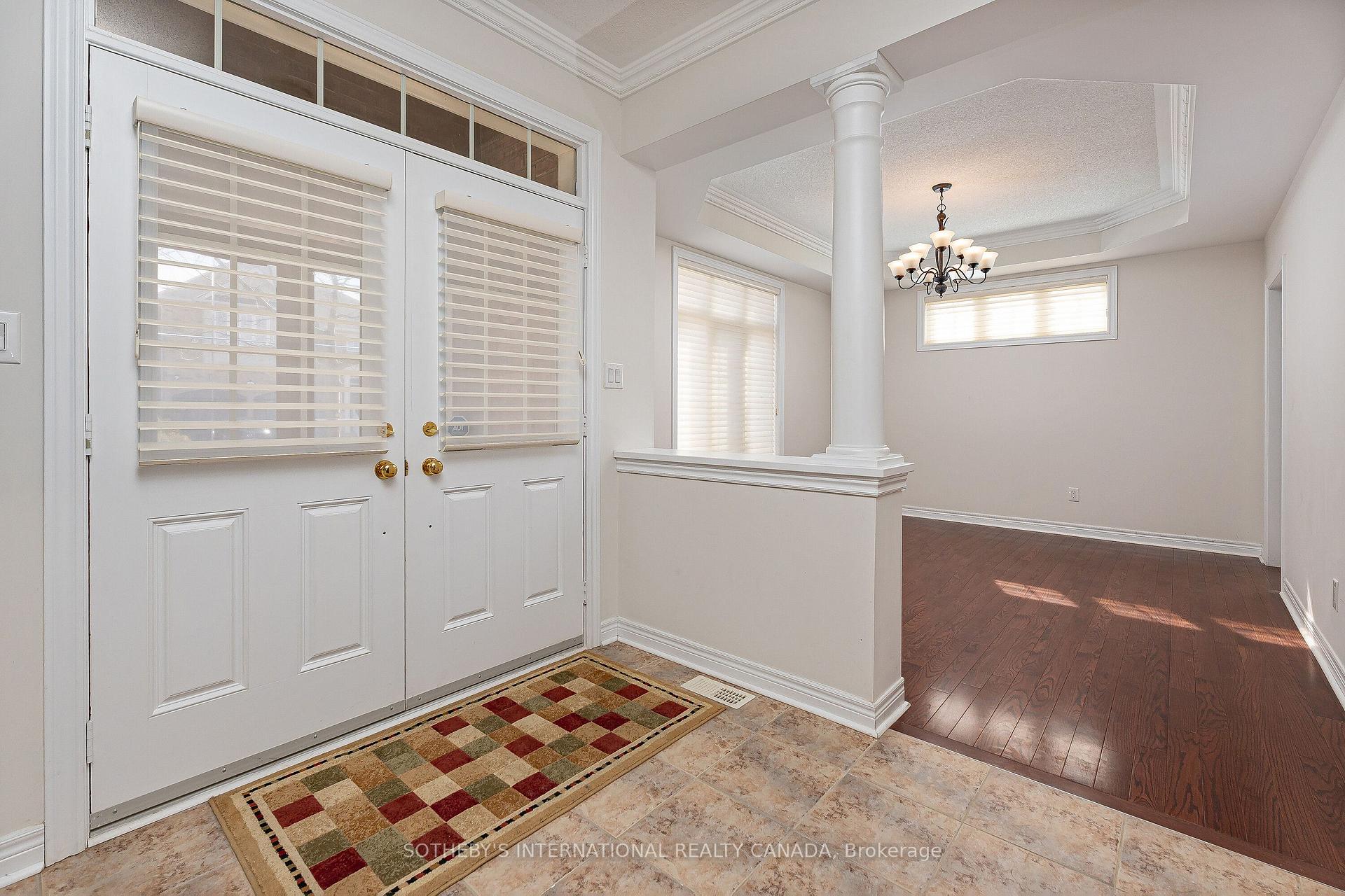 Photo 3 of 1 Herbert Wales Crescent, Markham, Victoria Square — HOMEH