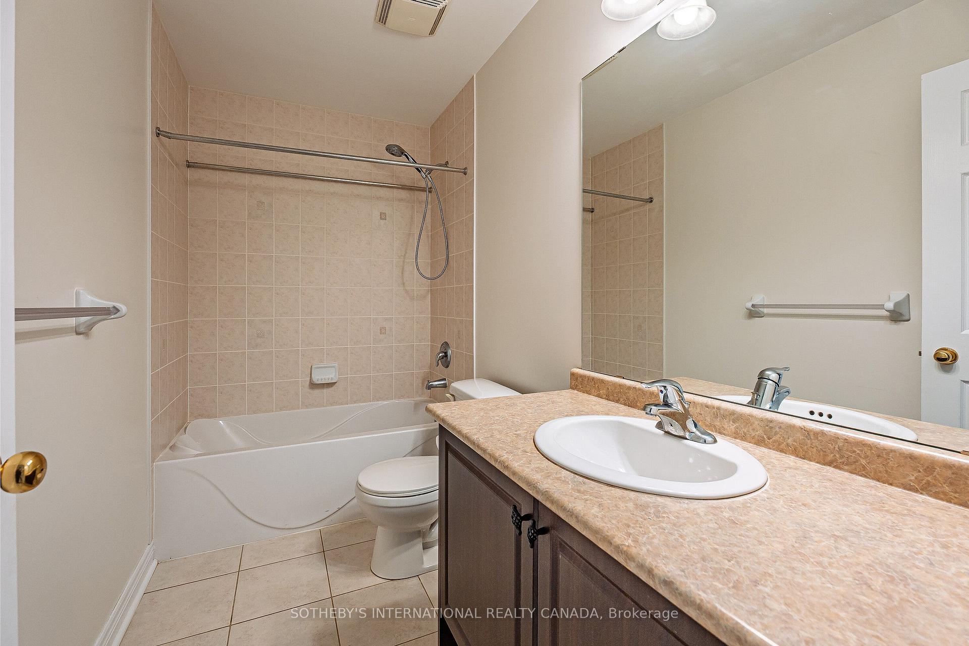Photo 25 of 1 Herbert Wales Crescent, Markham, Victoria Square — HOMEH