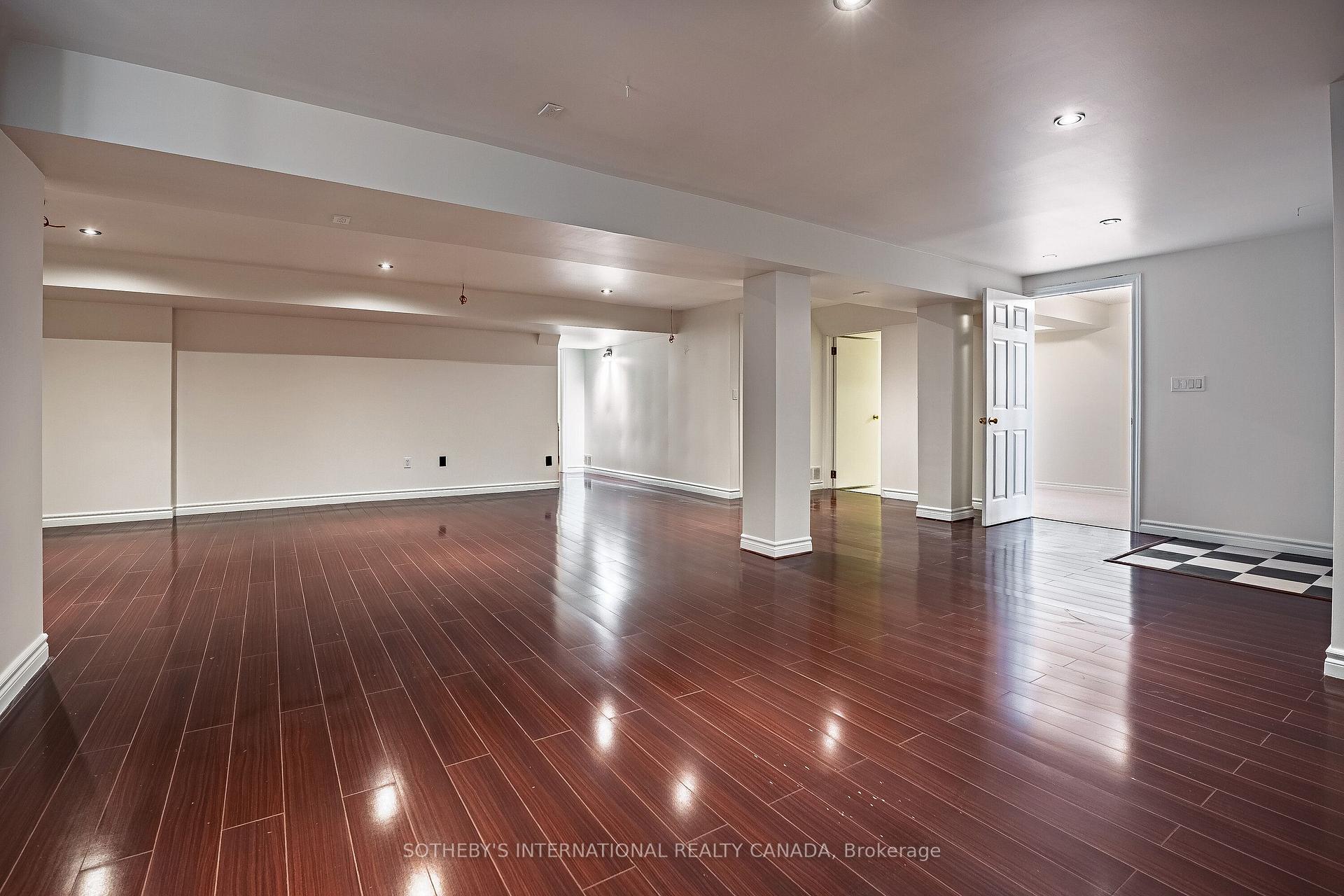 Photo 34 of 1 Herbert Wales Crescent, Markham, Victoria Square — HOMEH