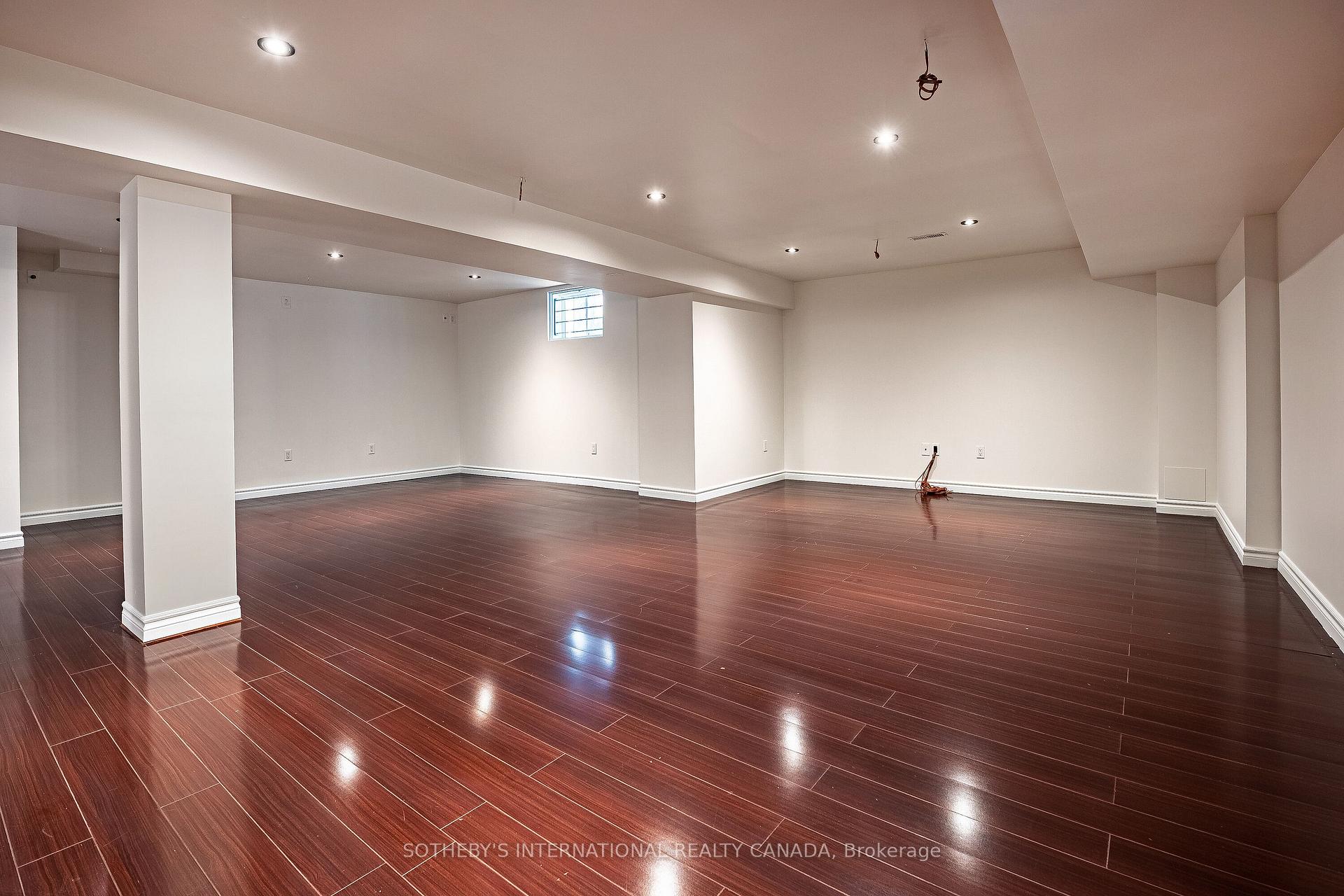 Photo 35 of 1 Herbert Wales Crescent, Markham, Victoria Square — HOMEH