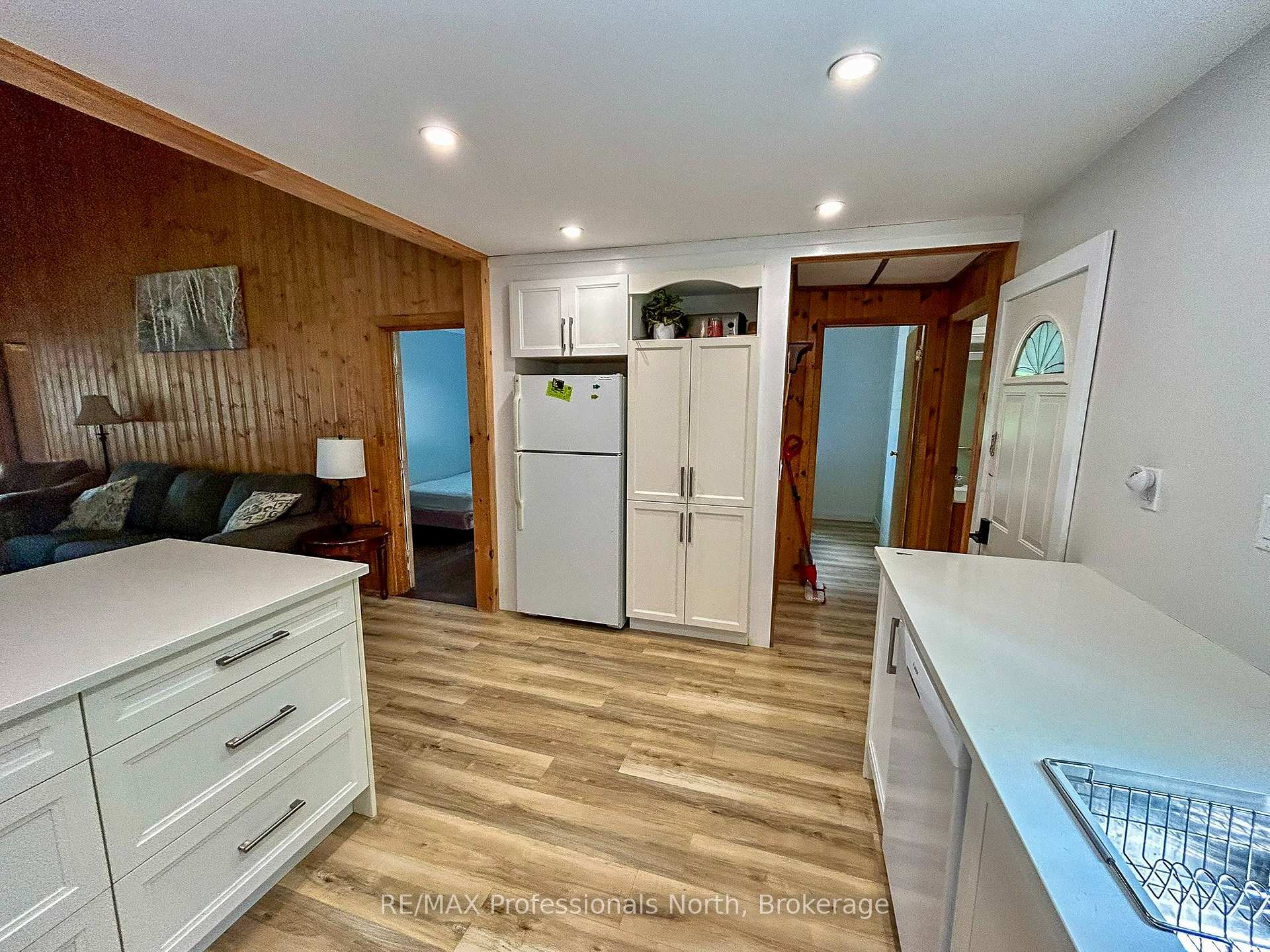 Photo 10 of 1129 Comak Crescent, Algonquin Highlands, Sherborne — HOMEH