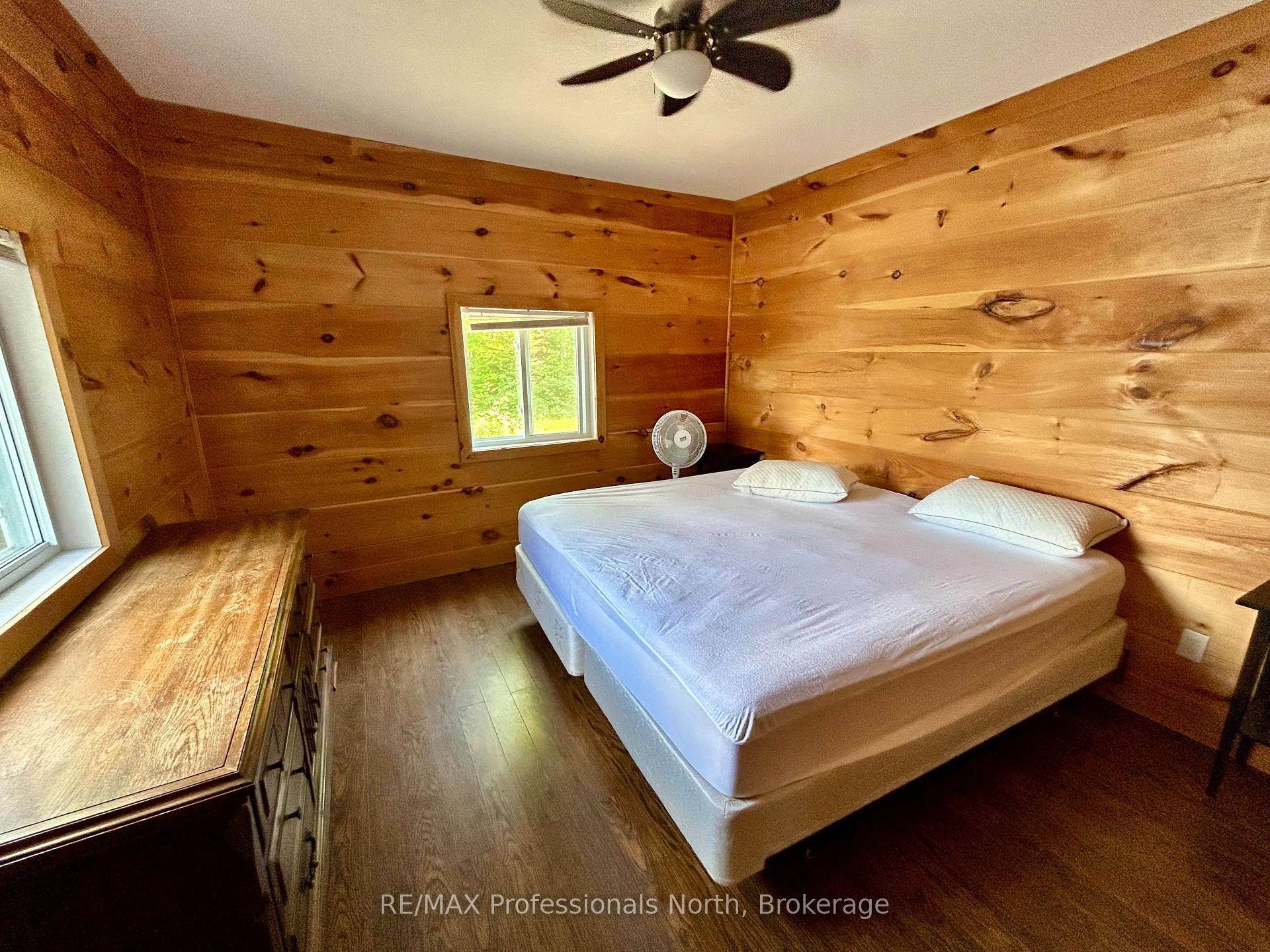 Photo 15 of 1129 Comak Crescent, Algonquin Highlands, Sherborne — HOMEH