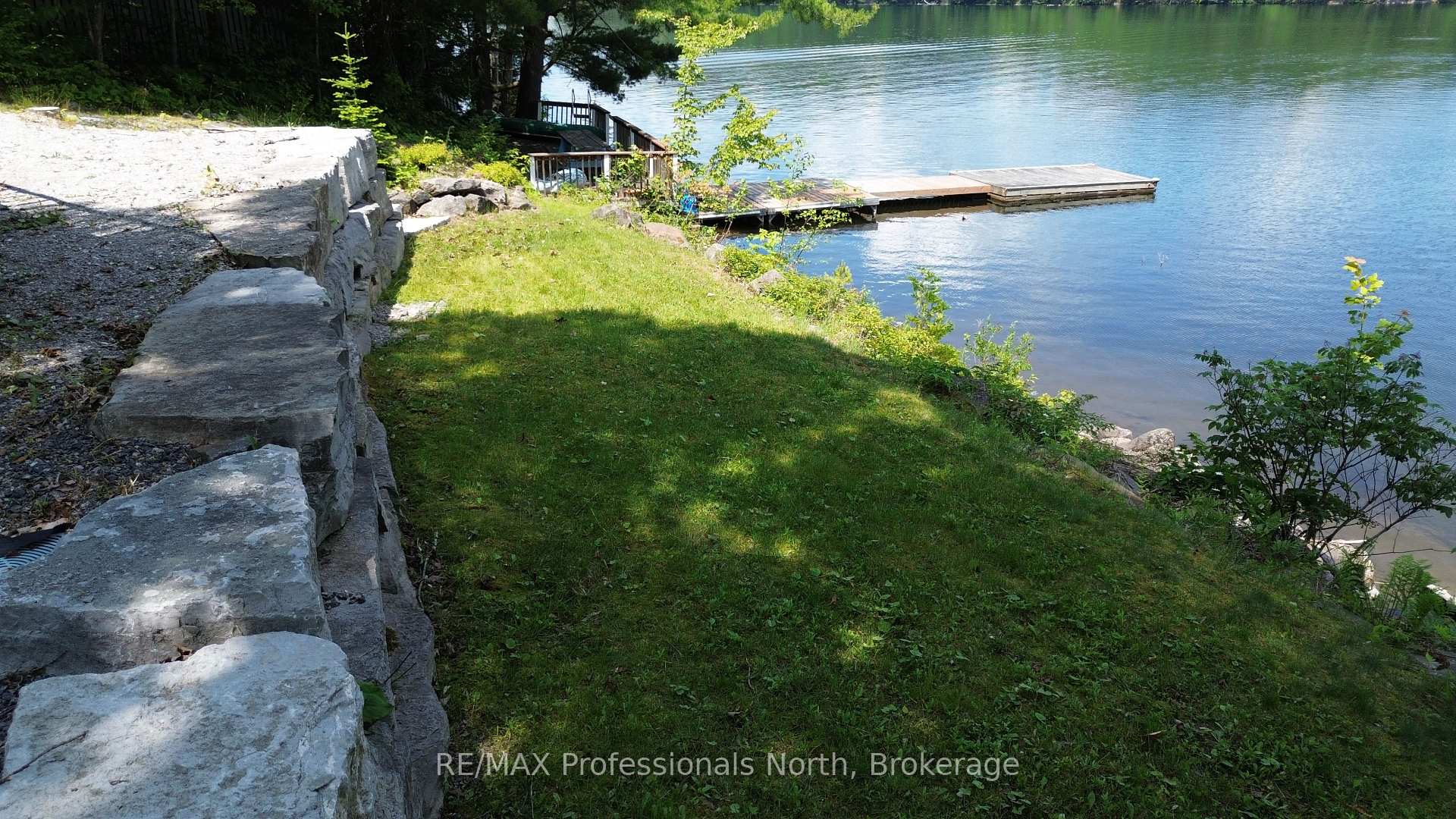 Photo 30 of 1129 Comak Crescent, Algonquin Highlands, Sherborne — HOMEH