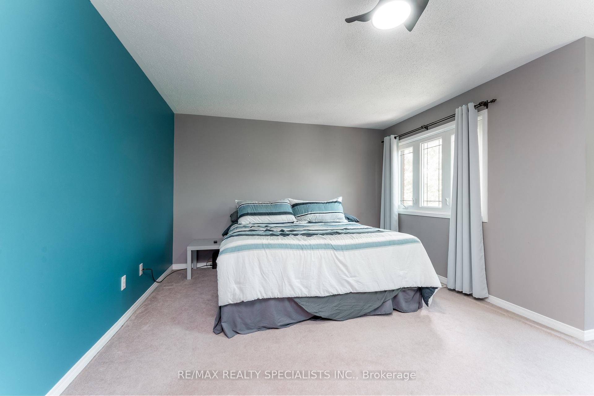 Photo 28 of 46 Harnesworth Crescent, Hamilton, Waterdown — HOMEH