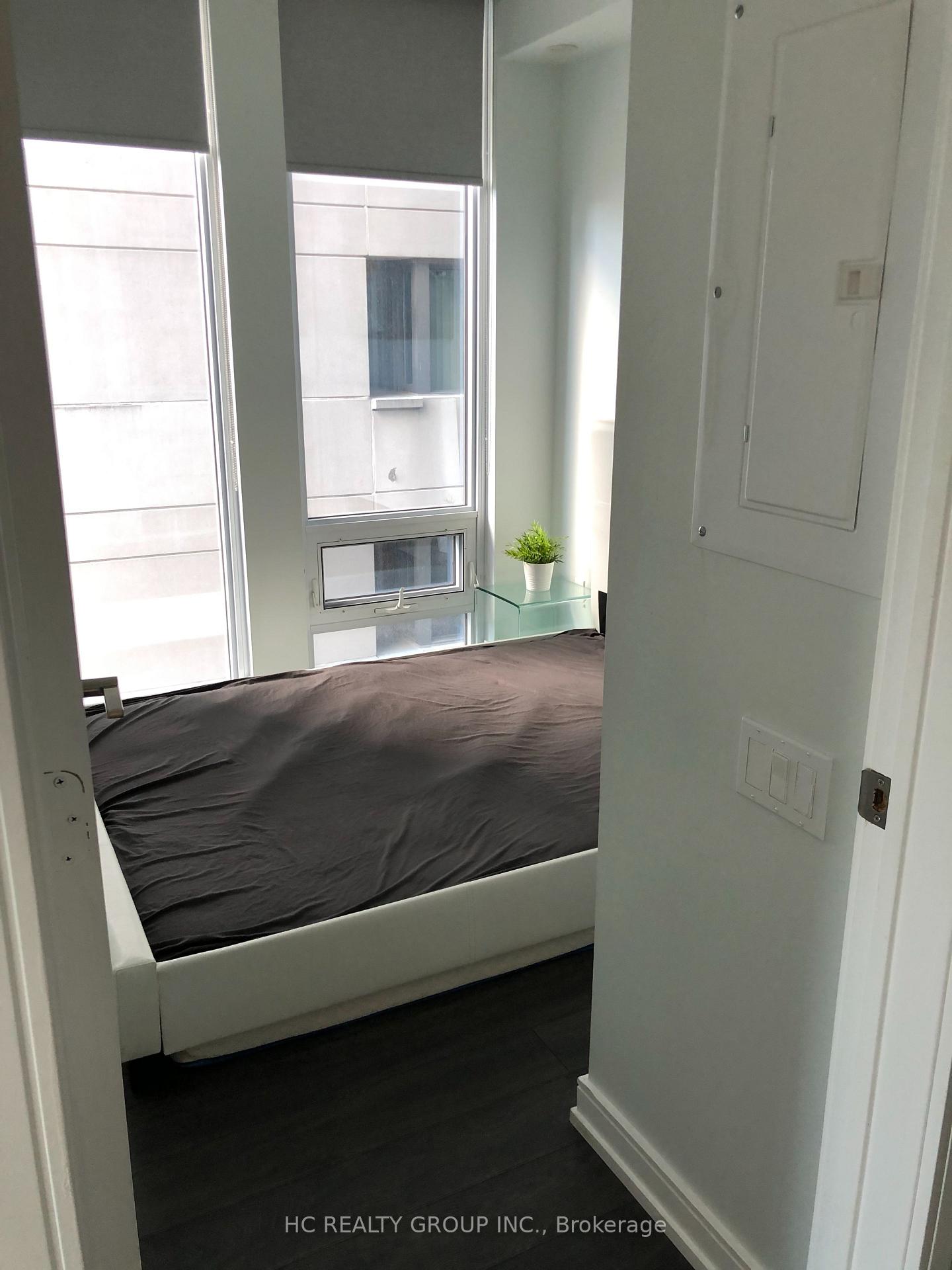 Photo 7 of Unit 1702, 28 Wellesley Street E, Toronto, Church-Yonge Corridor — HOMEH