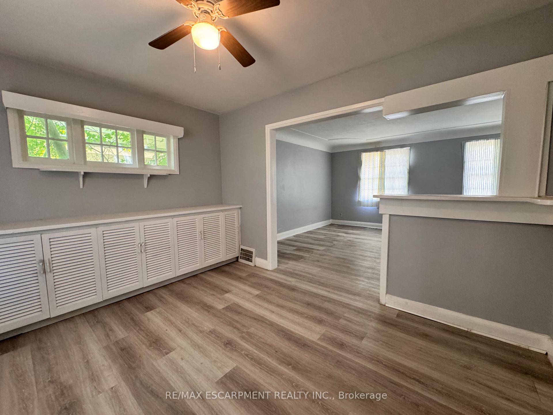 Photo 9 of Unit Upper Unit, 46 Plains Road, Burlington, LaSalle — HOMEH