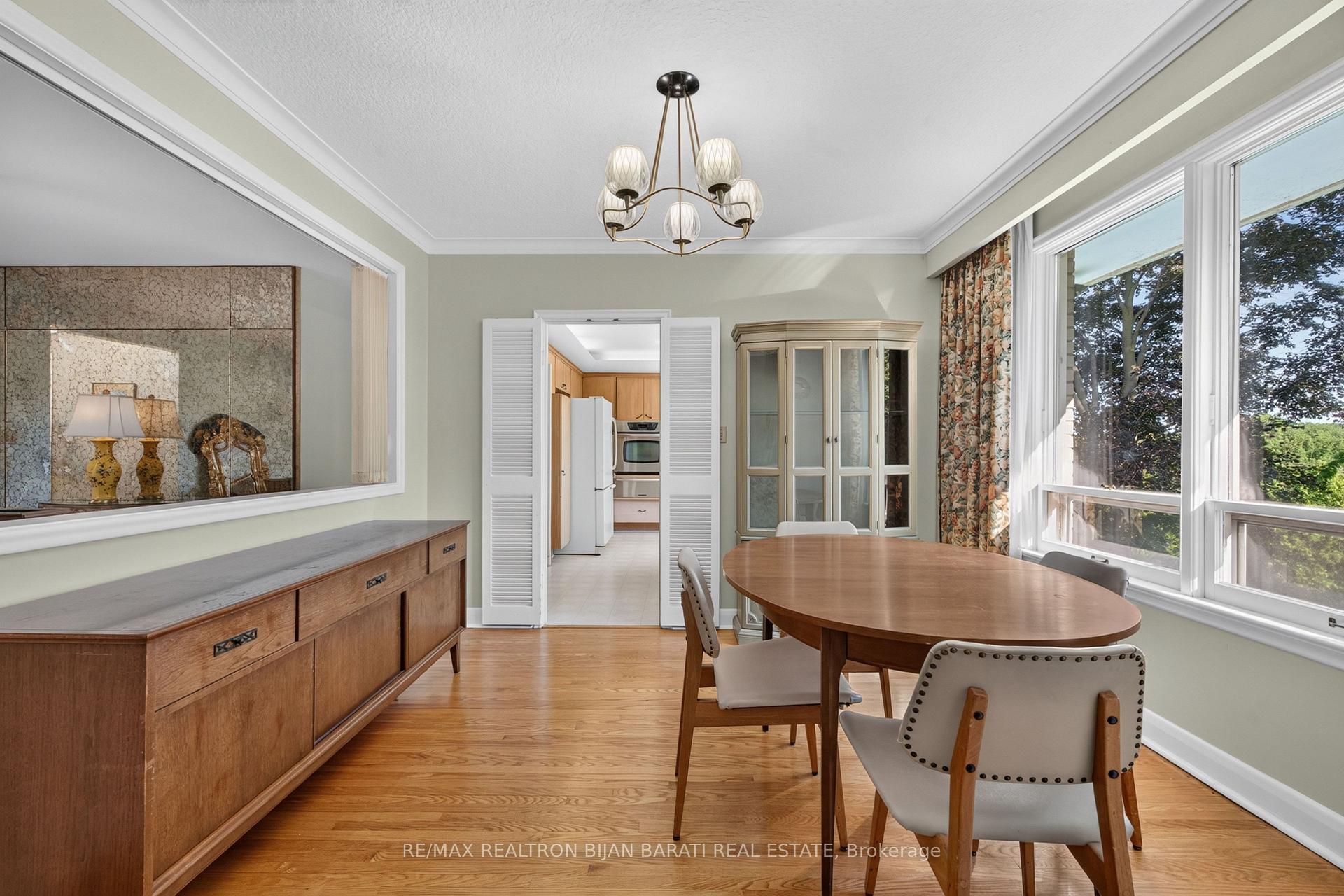 Photo 14 of 14 Heathview Avenue, North York, Bayview Village — HOMEH