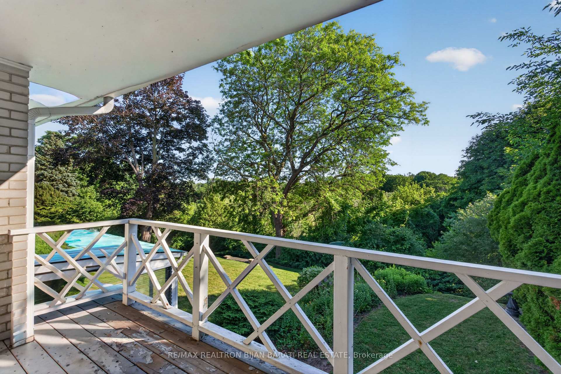 Photo 22 of 14 Heathview Avenue, North York, Bayview Village — HOMEH