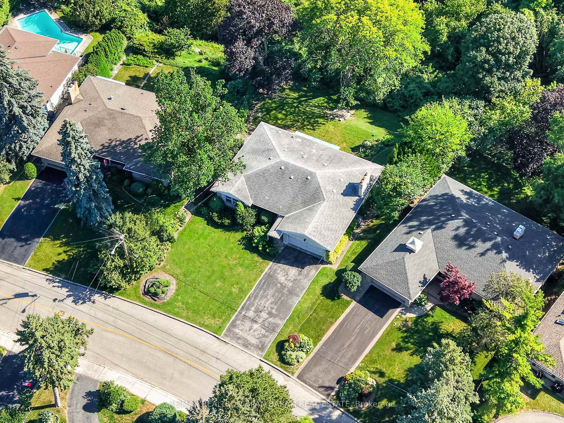 Photo 47 of 14 Heathview Avenue, North York, Bayview Village — HOMEH