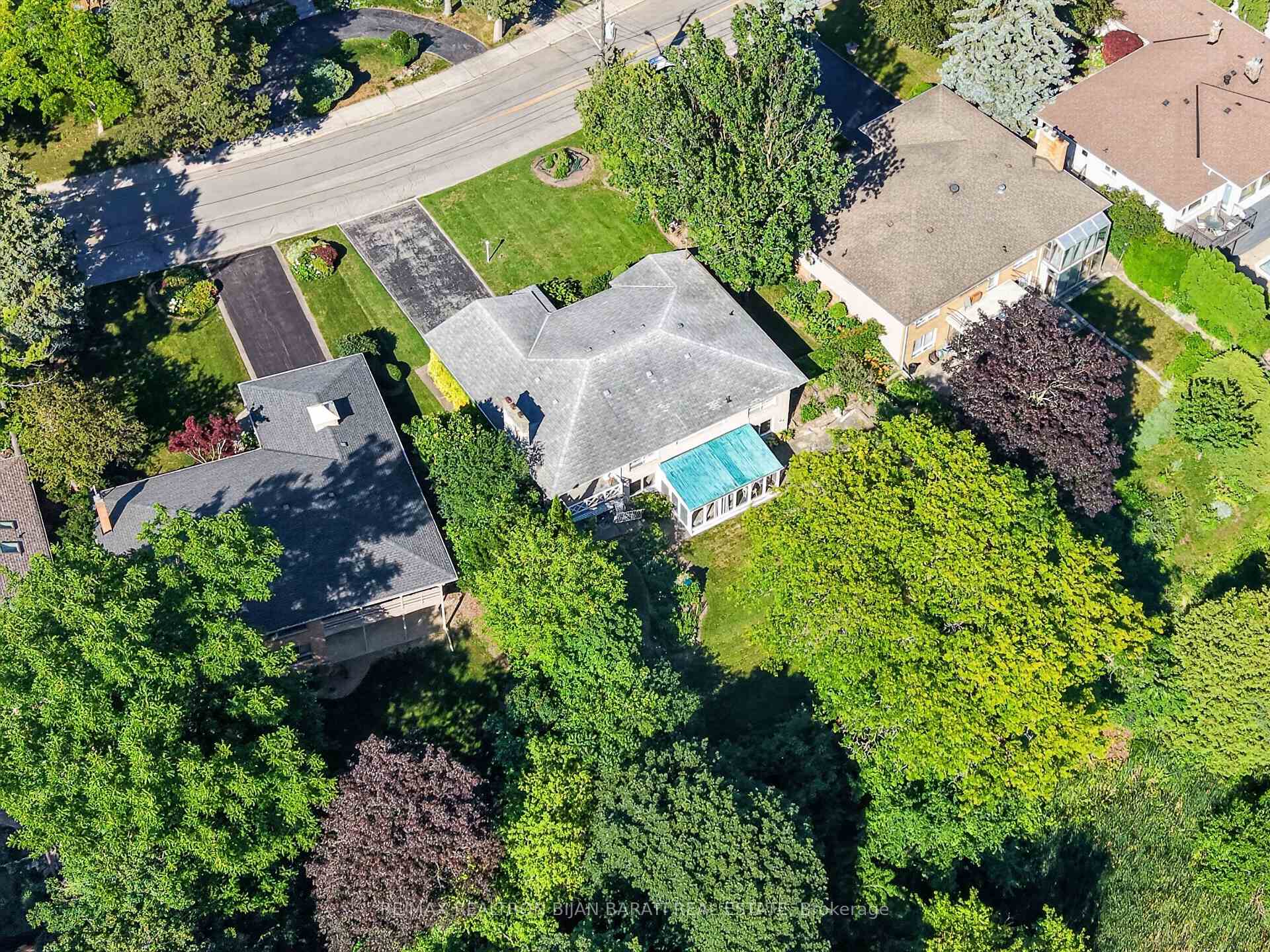 Photo 45 of 14 Heathview Avenue, North York, Bayview Village — HOMEH