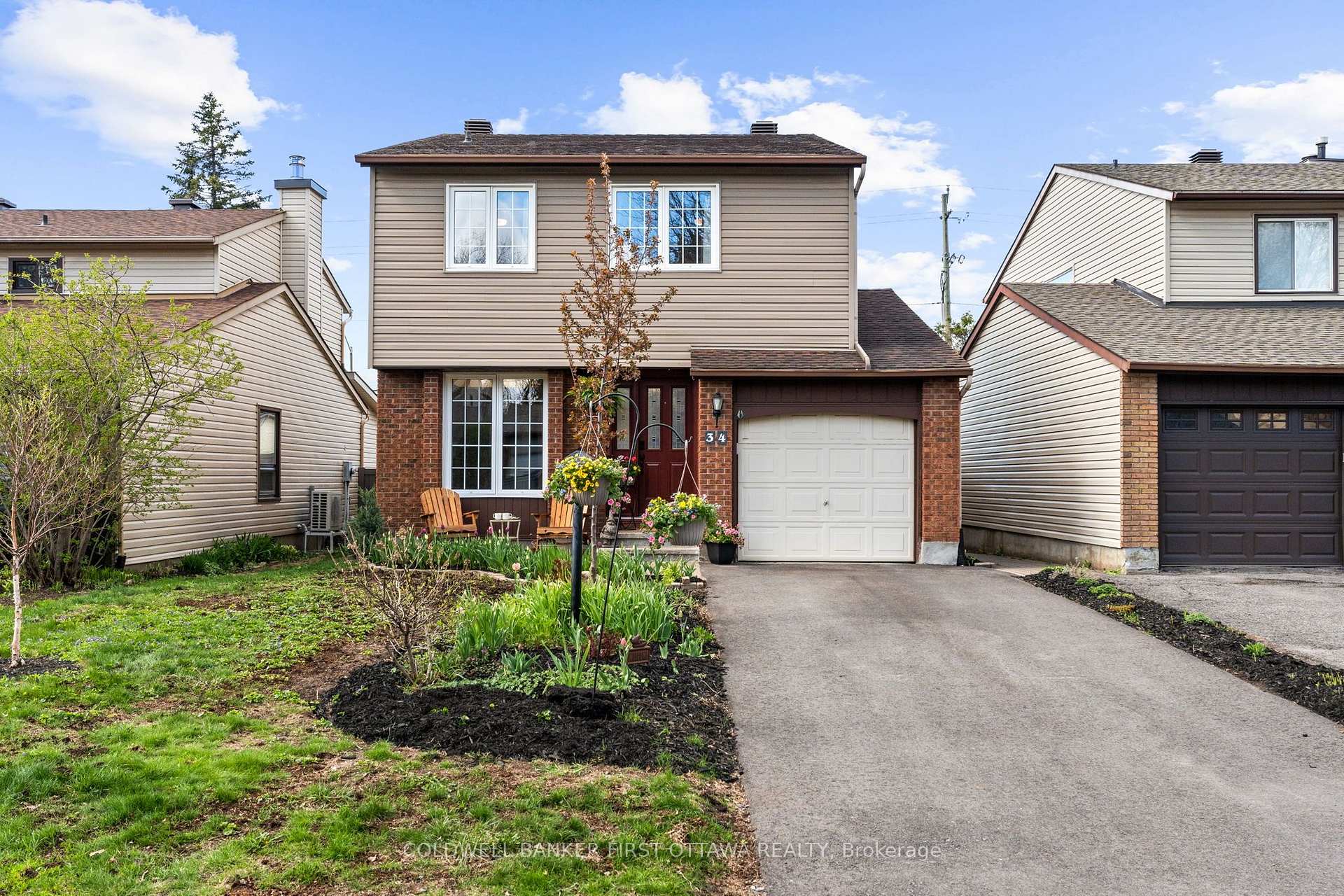 Photo 2 of 34 Melville Drive, Ottawa, Barrhaven - Pheasant Run — HOMEH