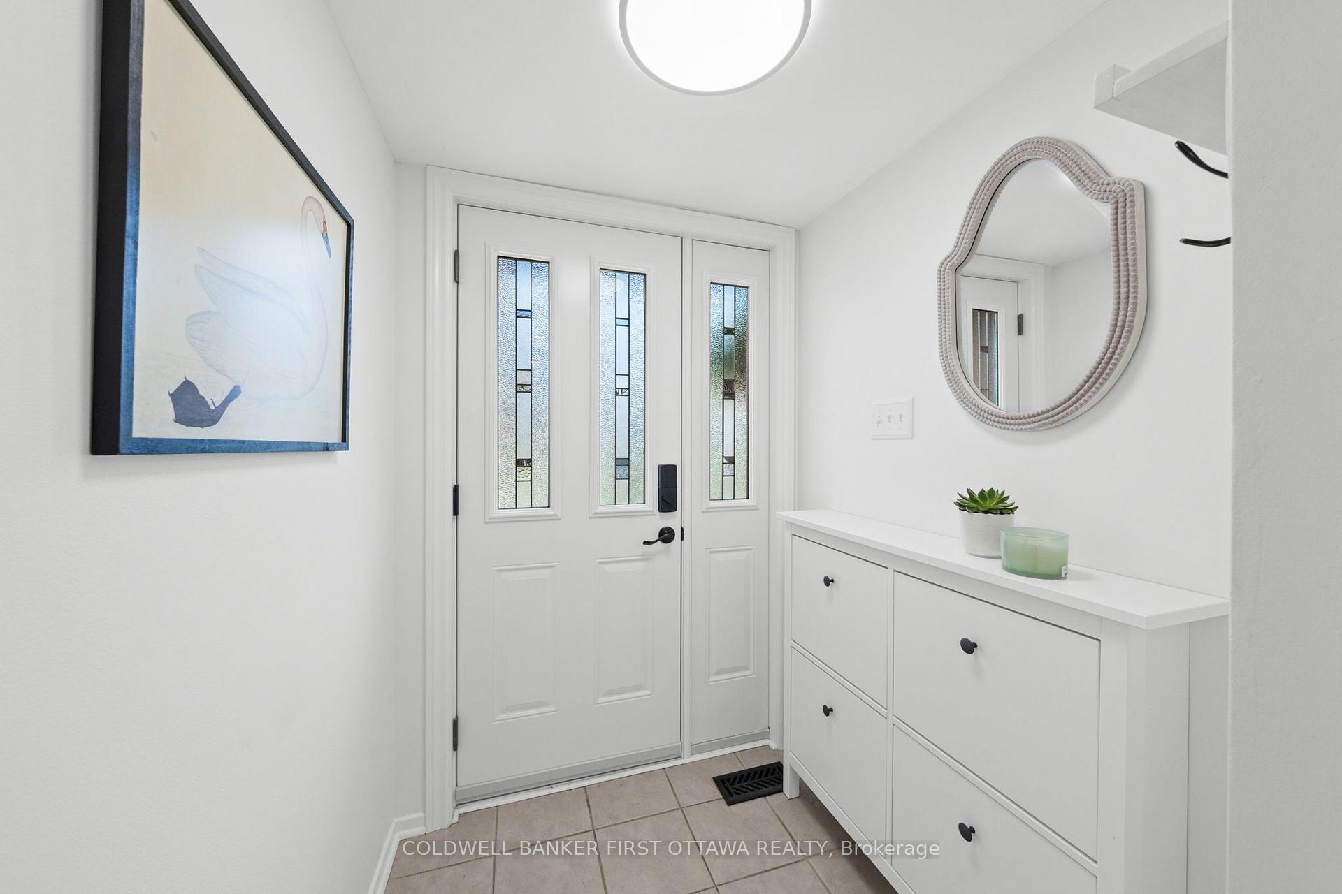 Photo 7 of 34 Melville Drive, Ottawa, Barrhaven - Pheasant Run — HOMEH