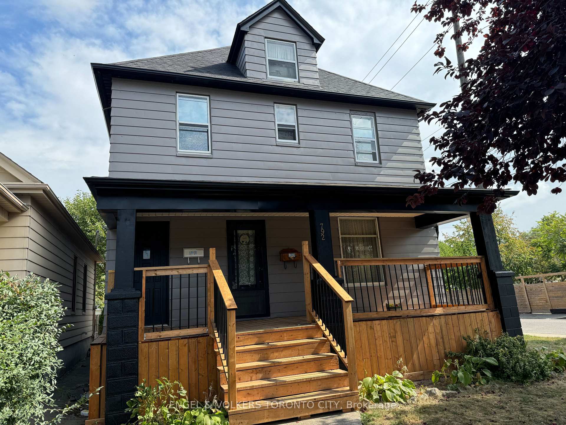Photo 35 of 792 Pierre Avenue, Windsor — HOMEH