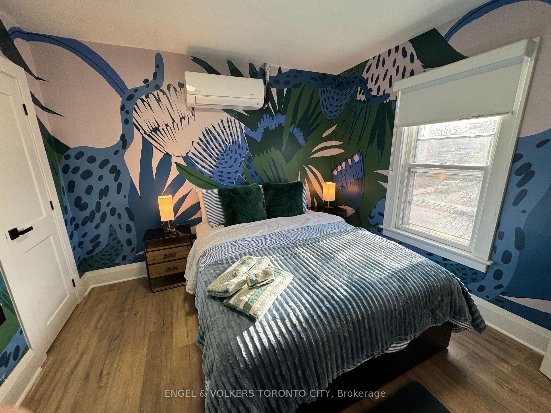 Photo 10 of 792 Pierre Avenue, Windsor — HOMEH