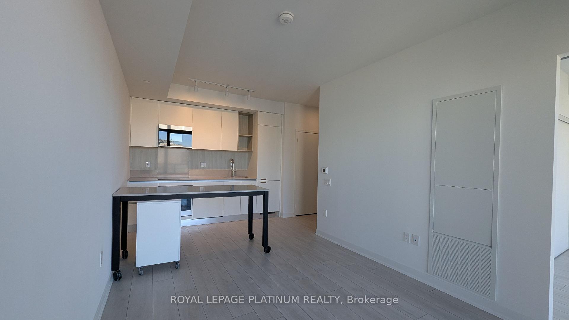 Photo 1 of Unit 806, 39 Mary Street, Barrie, City Centre — HOMEH