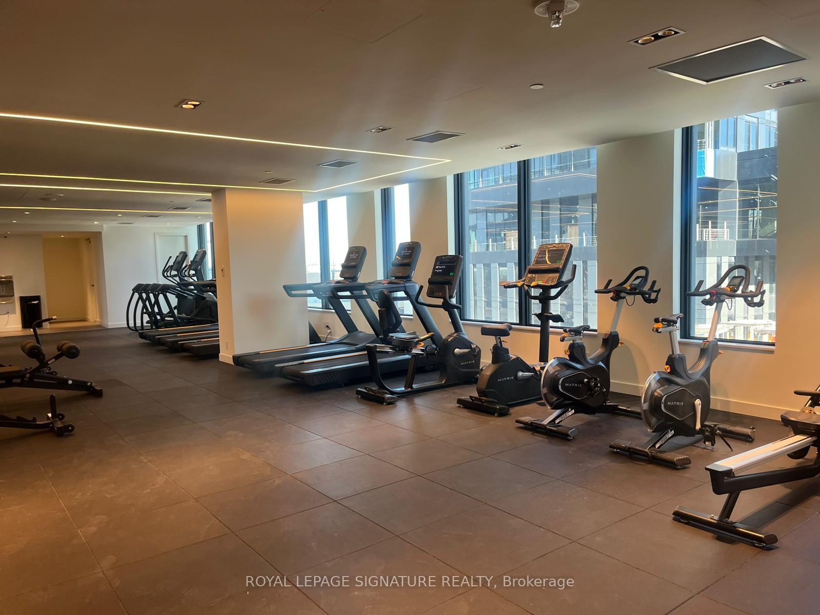 Photo 14 of Unit 5402, 4015 The Exchange, Mississauga, Creditview — HOMEH