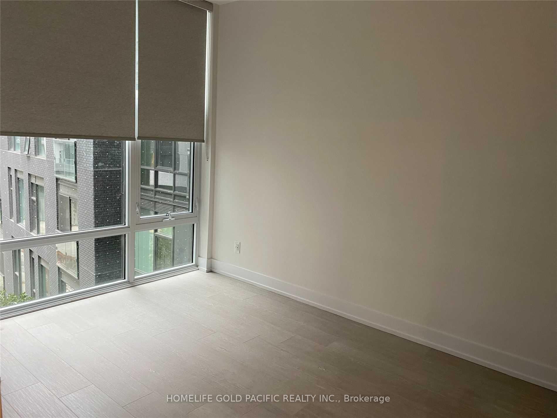 Photo 6 of Unit 559, 25 Adra Grado Way, North York, Bayview Village — HOMEH