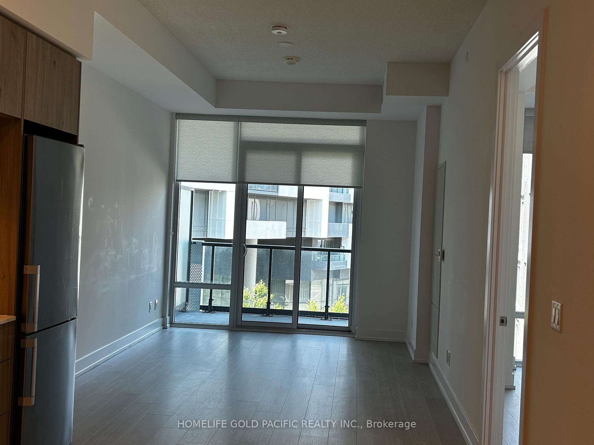 Photo 8 of Unit 559, 25 Adra Grado Way, North York, Bayview Village — HOMEH