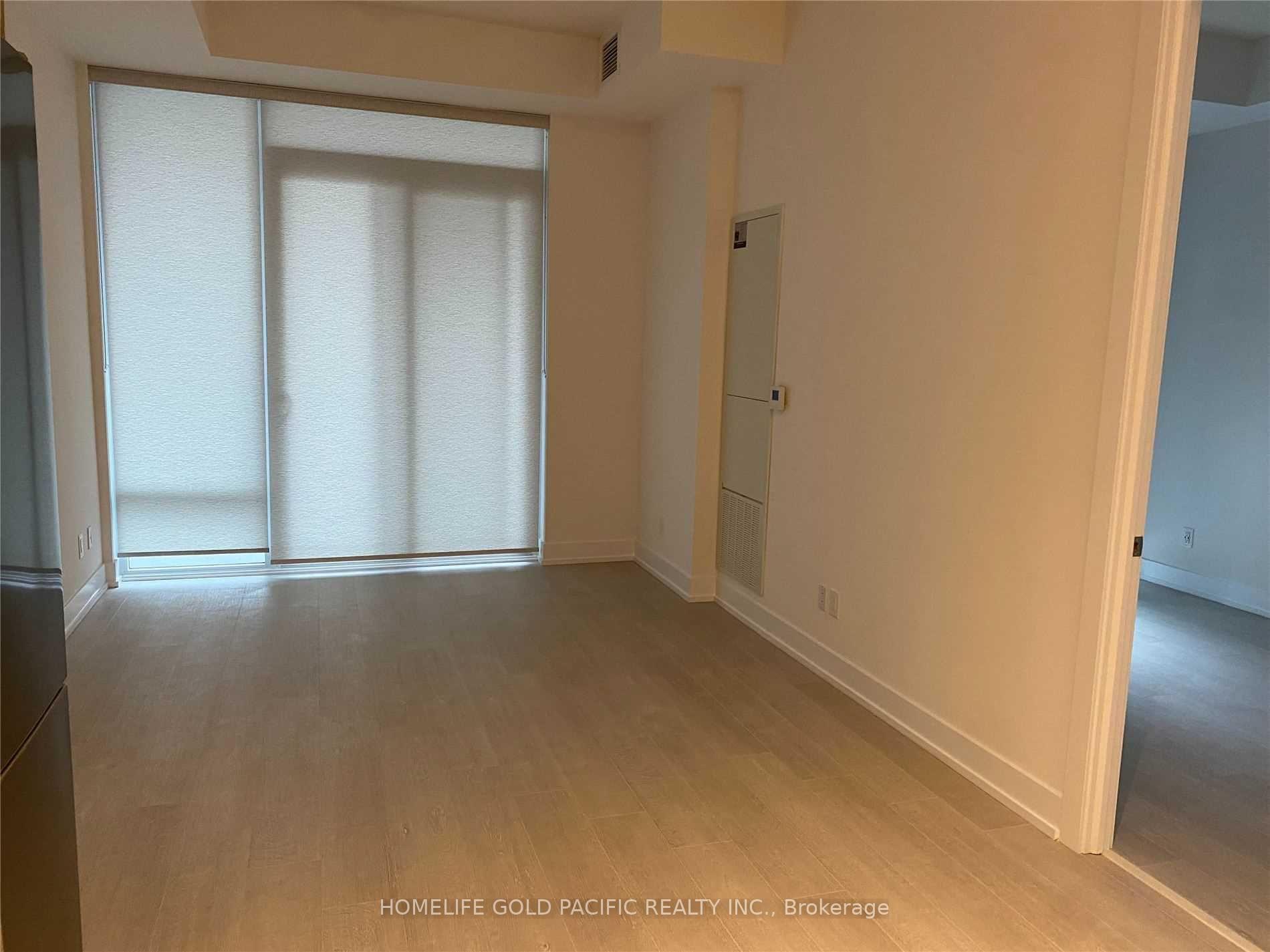 Photo 10 of Unit 559, 25 Adra Grado Way, North York, Bayview Village — HOMEH