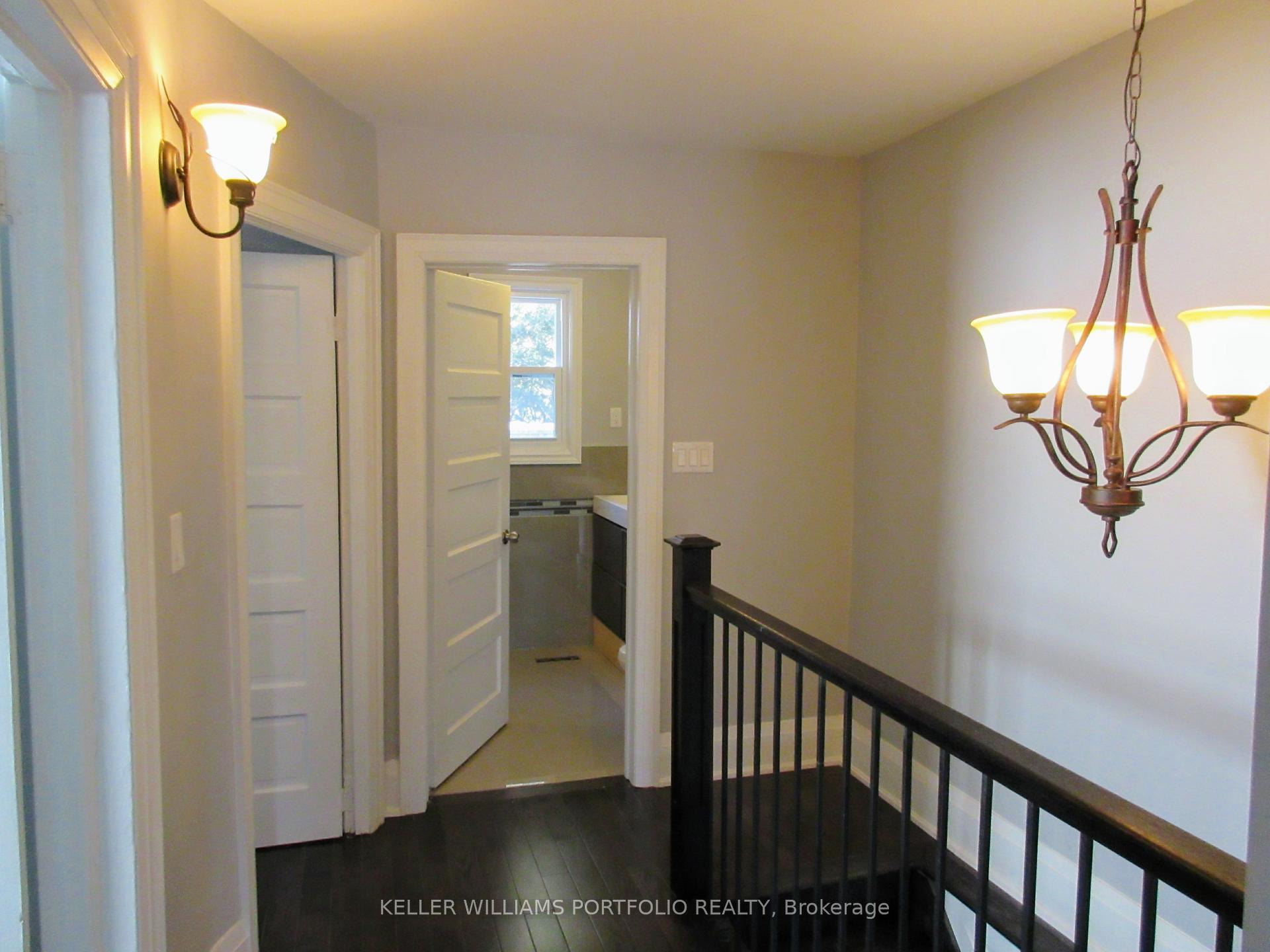 Photo 8 of 71 Chisholm Avenue, Toronto, Woodbine-Lumsden — HOMEH