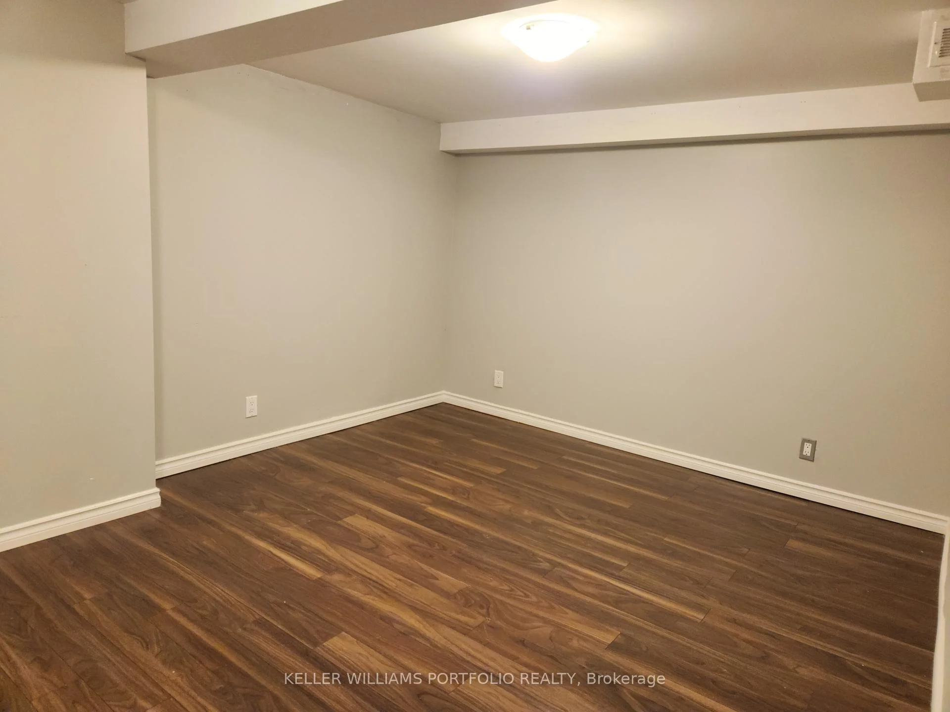 Photo 12 of 71 Chisholm Avenue, Toronto, Woodbine-Lumsden — HOMEH